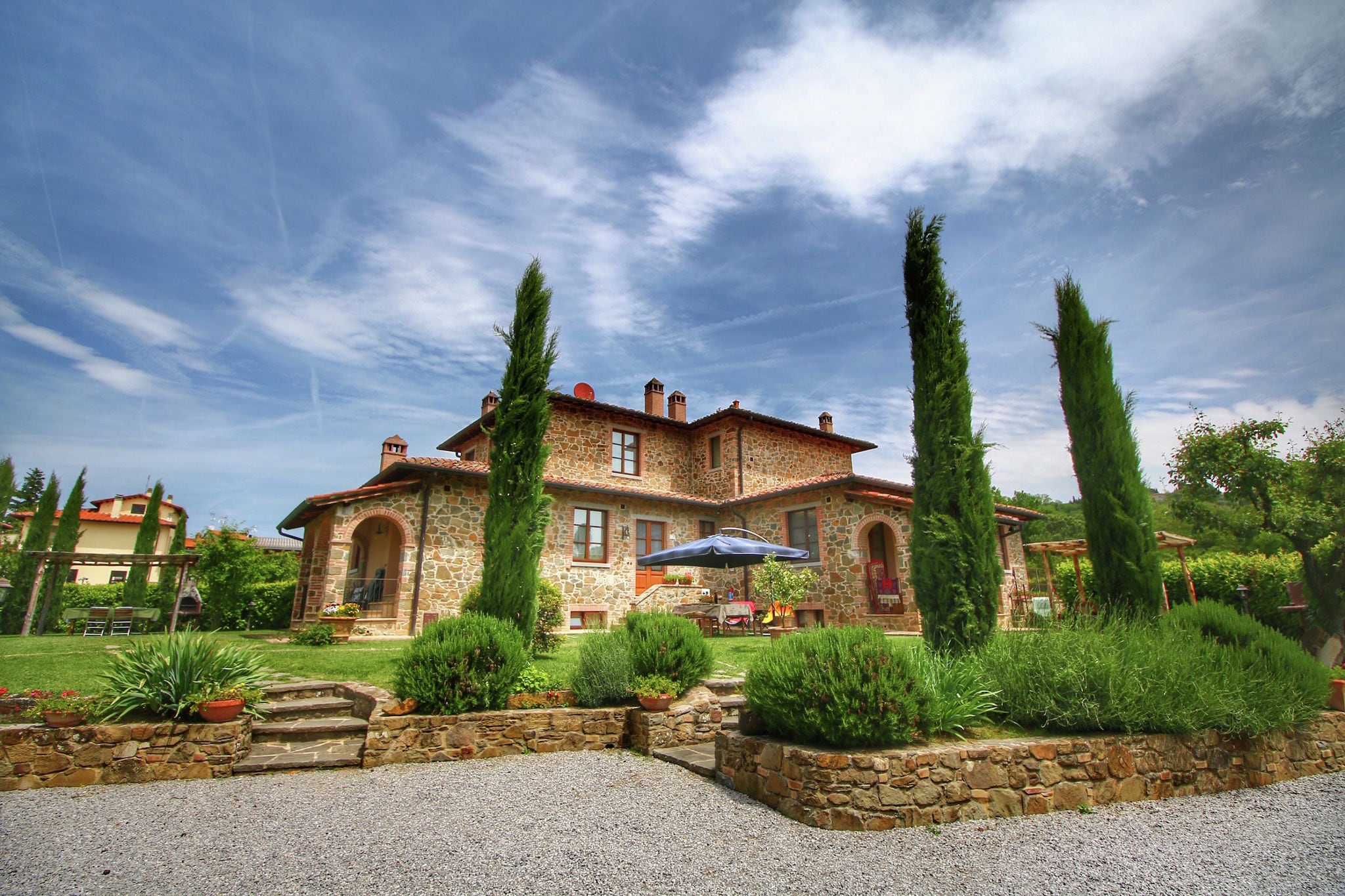 Traditionelle Wohnung in Lucignano mit privatem Garten