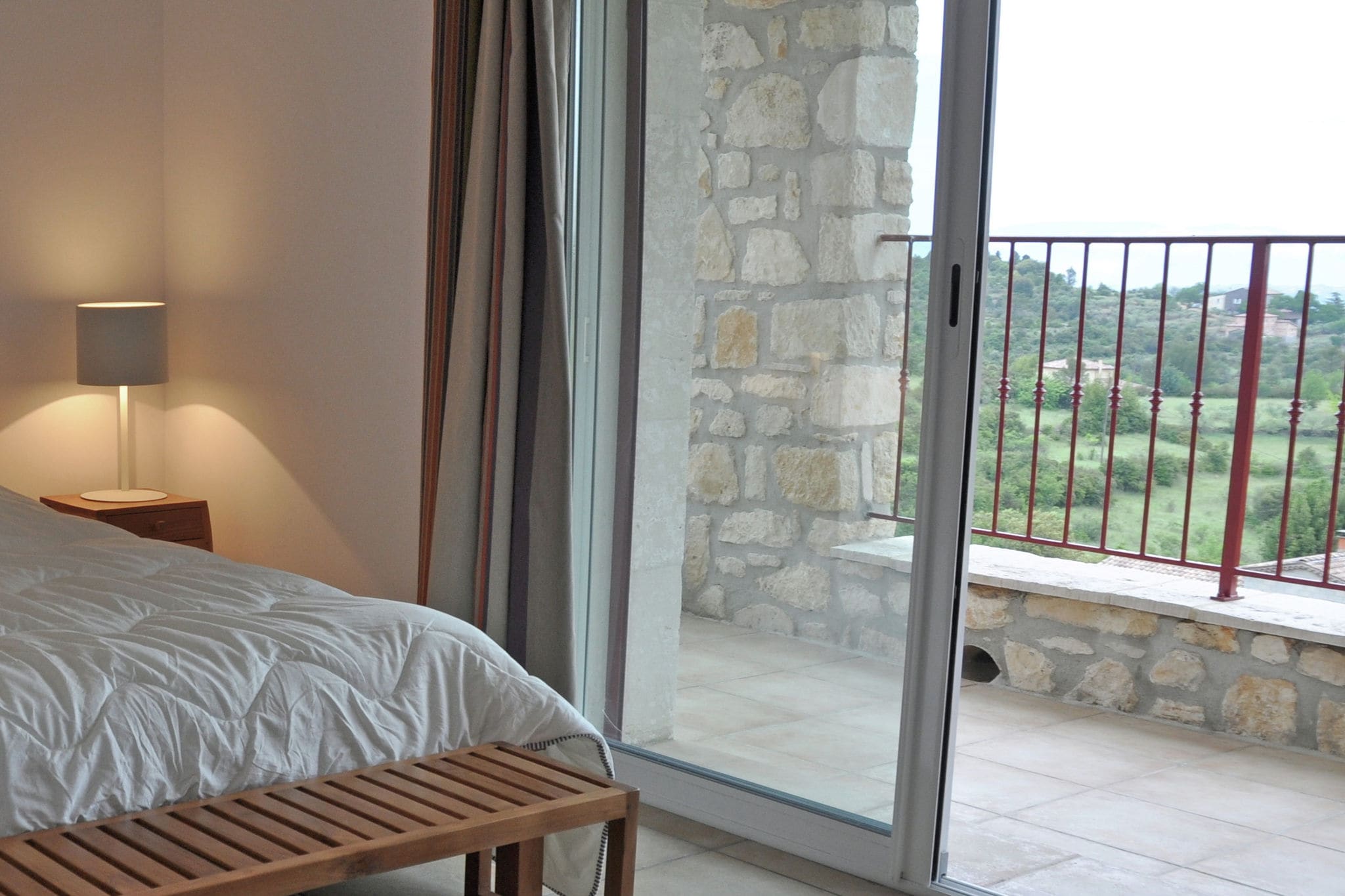 Luxueuze villa in Saint-Ambroix met privézwembad en mooi uitzicht