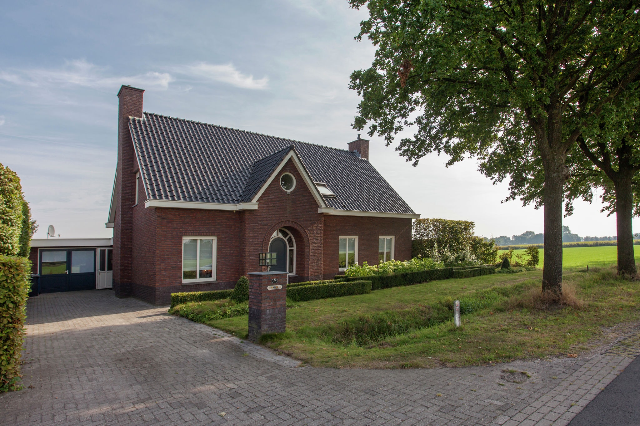 Luxurious holiday home in Leende with wellness