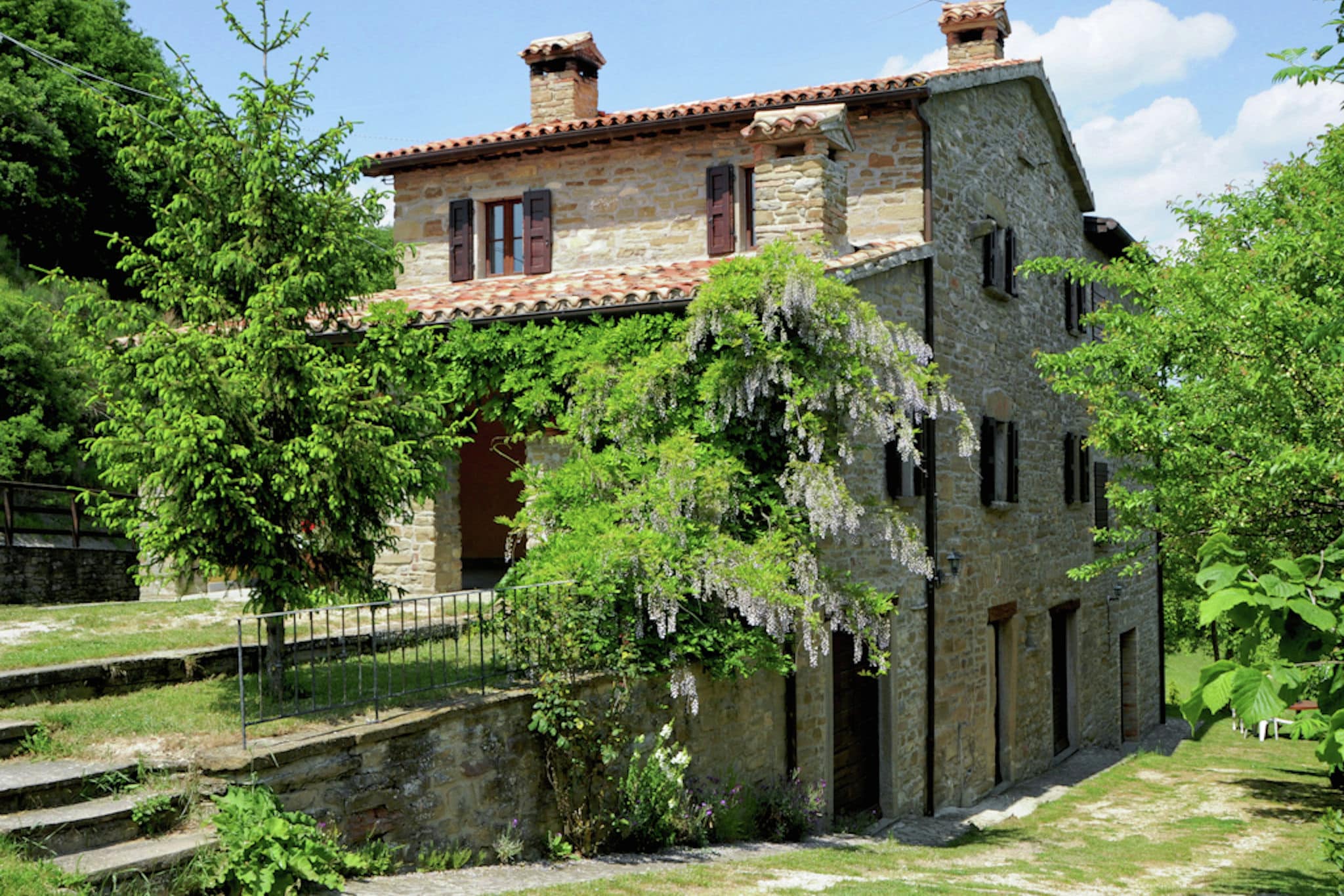 Farmhouse in Apecchio with Swimming Pool, Terrace, Garden, BBQ