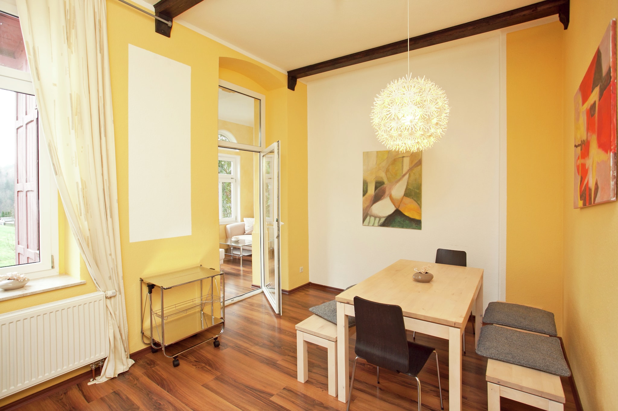 On the 2nd floor: (Kitchen(dining table, electric kettle, toaster, cooker(4 ring stoves, electric), coffee machine(filter), oven, microwave, dishwasher, fridge-freezer), Living/diningroom(single sofa bed, TV(cable, flatscreen), stereo unit), bedroom(double bed), bedroom(double bed), bathroom(shower, washbasin, toilet, hairdryer), Landing)\n\nconservatory, cot, heating(central), terrace(shared with other guests), garden(shared with other guests, partially fenced), garden furniture, parking, high chair, party games, Garden shed