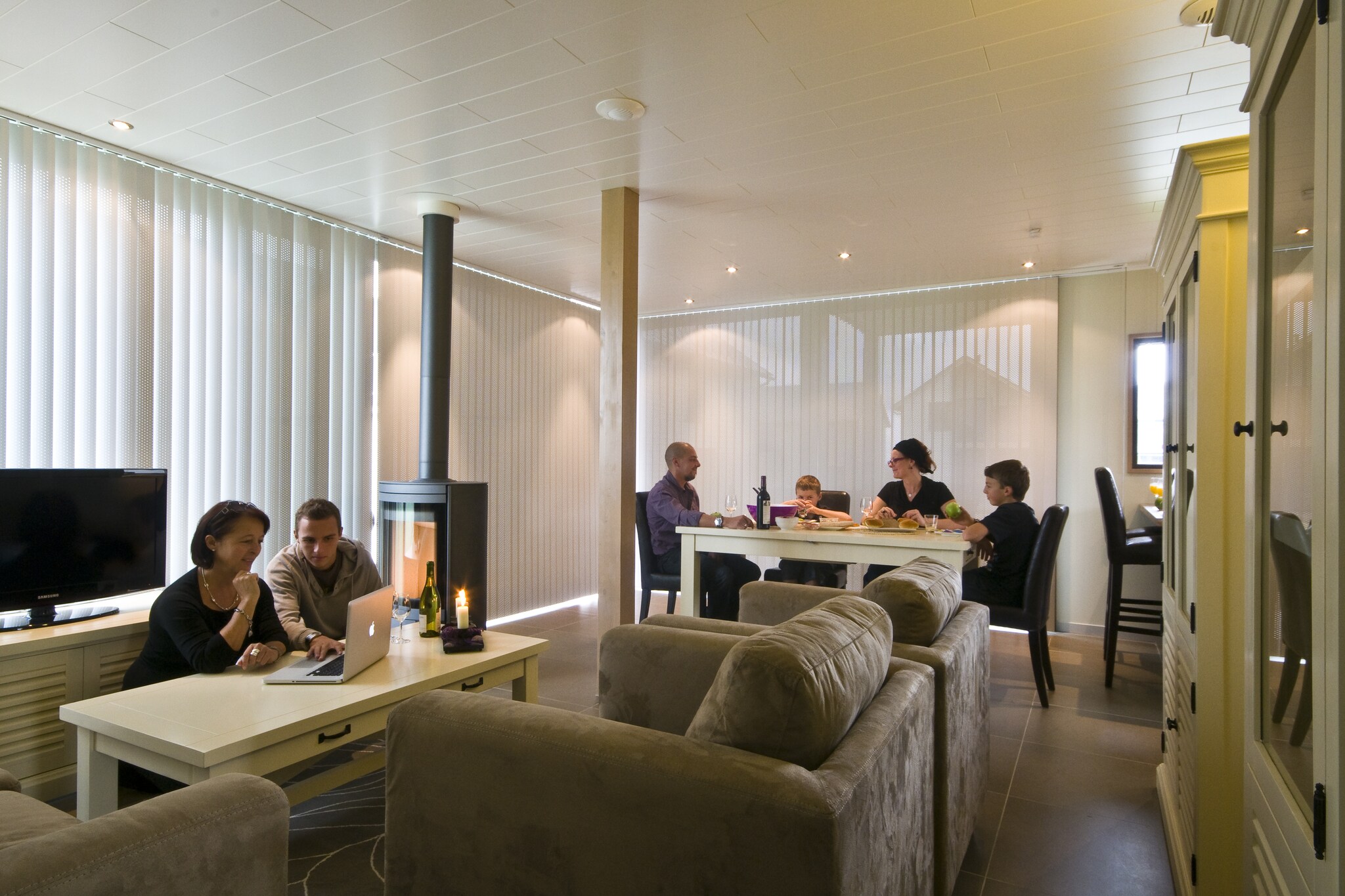 Vakantiehuis Lacs de L'eau D'heure max. 8 personen 2 huisdieren 4 slaapkamers #2