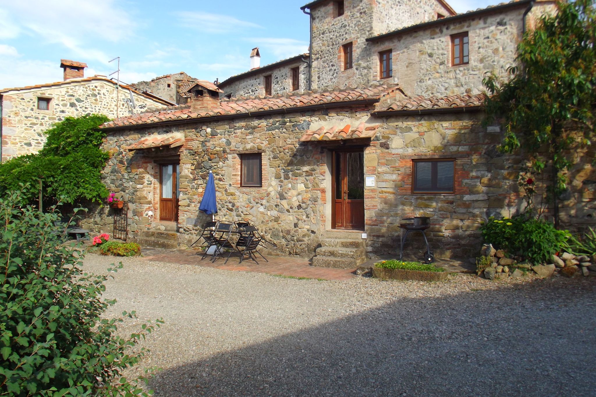 Boerderij-appartement in een middeleeuws dorpje in de Toscaanse heuvels