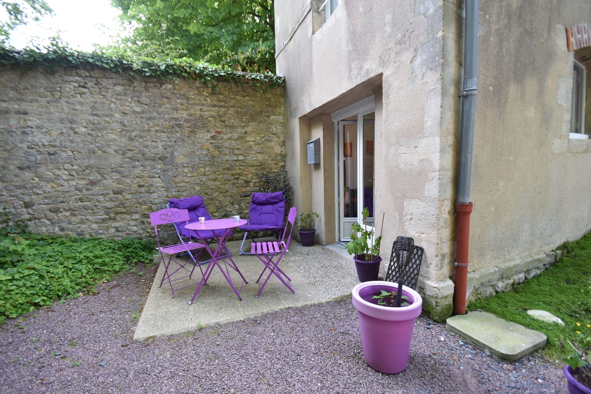 Wunderschönes Ferienhaus in Bayeux mit Garten, Terrasse, Parkplatz