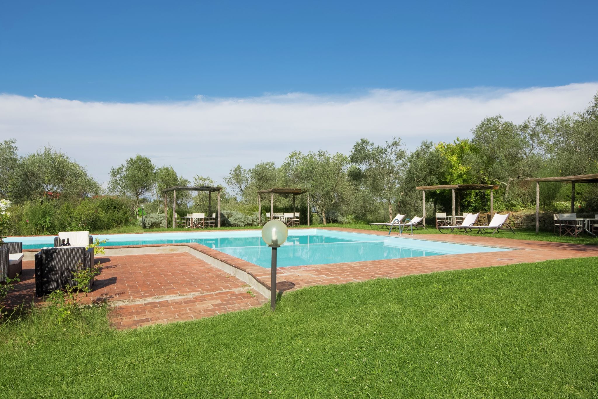 Charmante ferme à Badia a Cerreto avec piscine