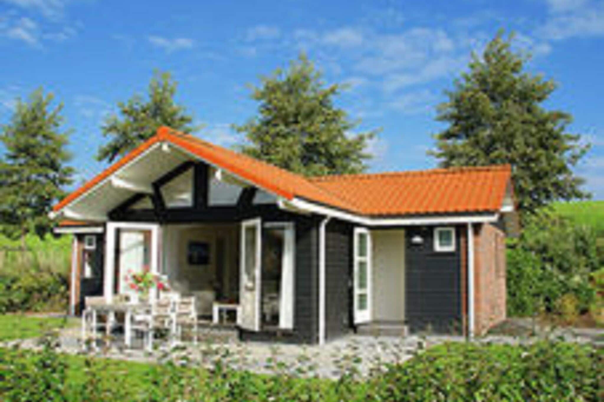 Modern vakantiehuis in Kattendijke Nederland vlak bij het strand