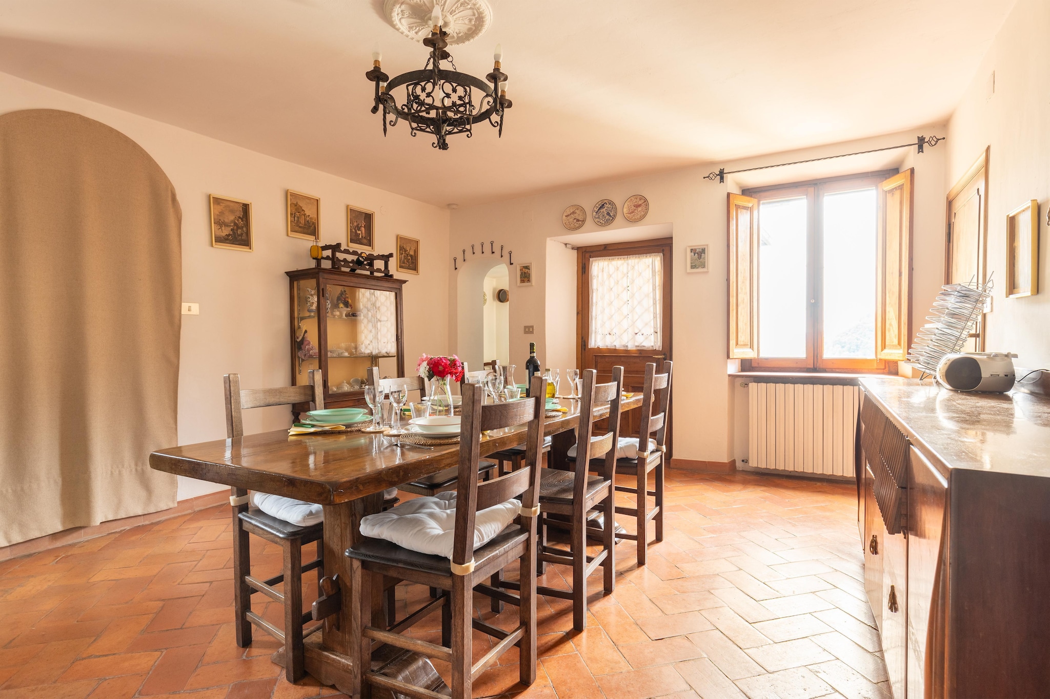 Appartamento Marliana-Eetkamer