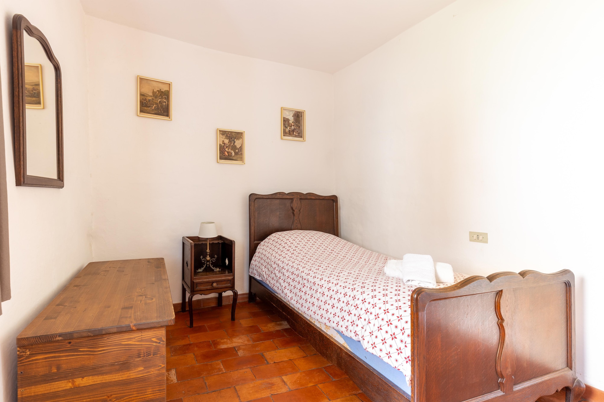 Appartamento Marliana-Slaapkamer