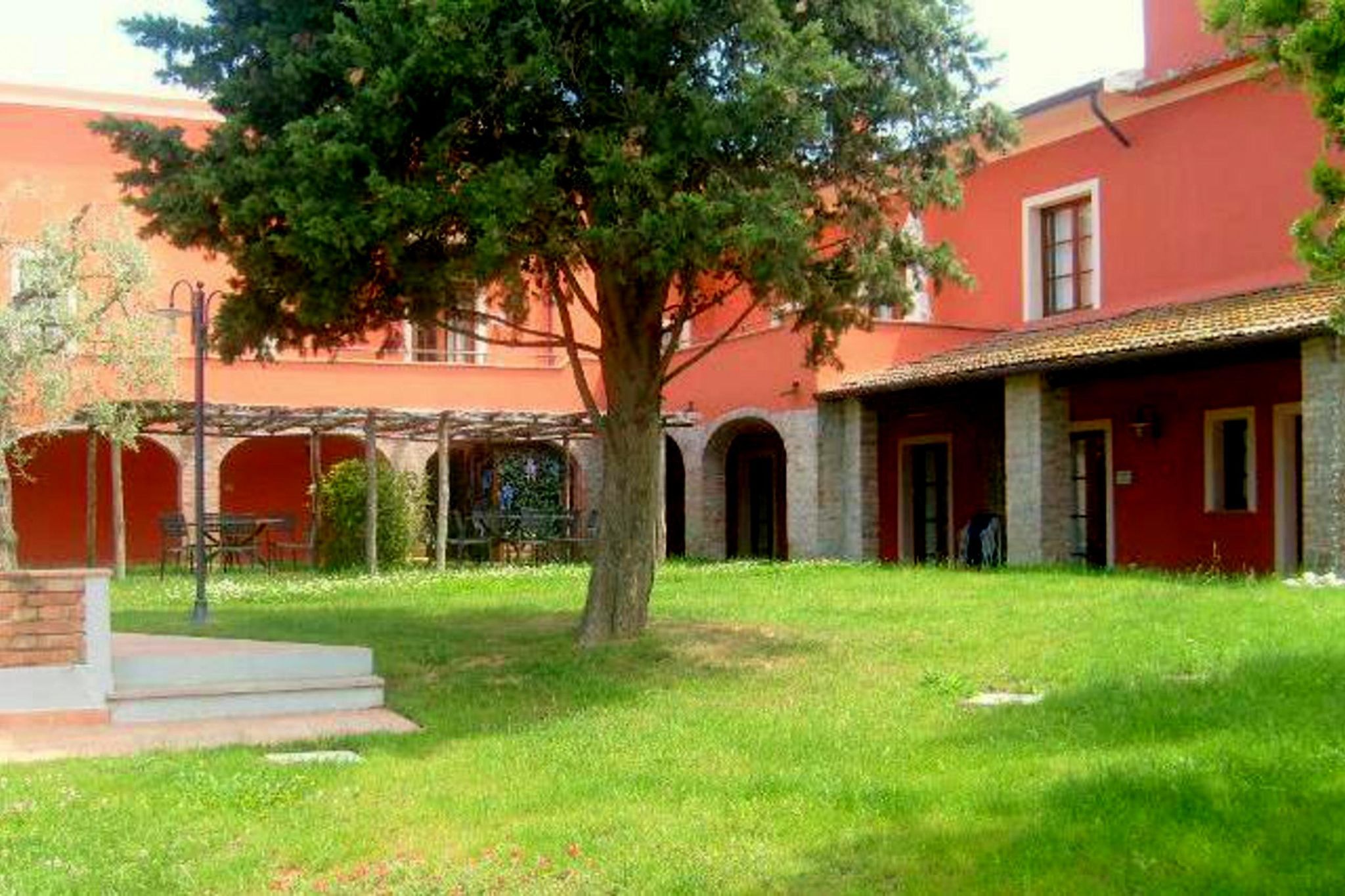 Grande maison de vacances avec jardin à Montaione
