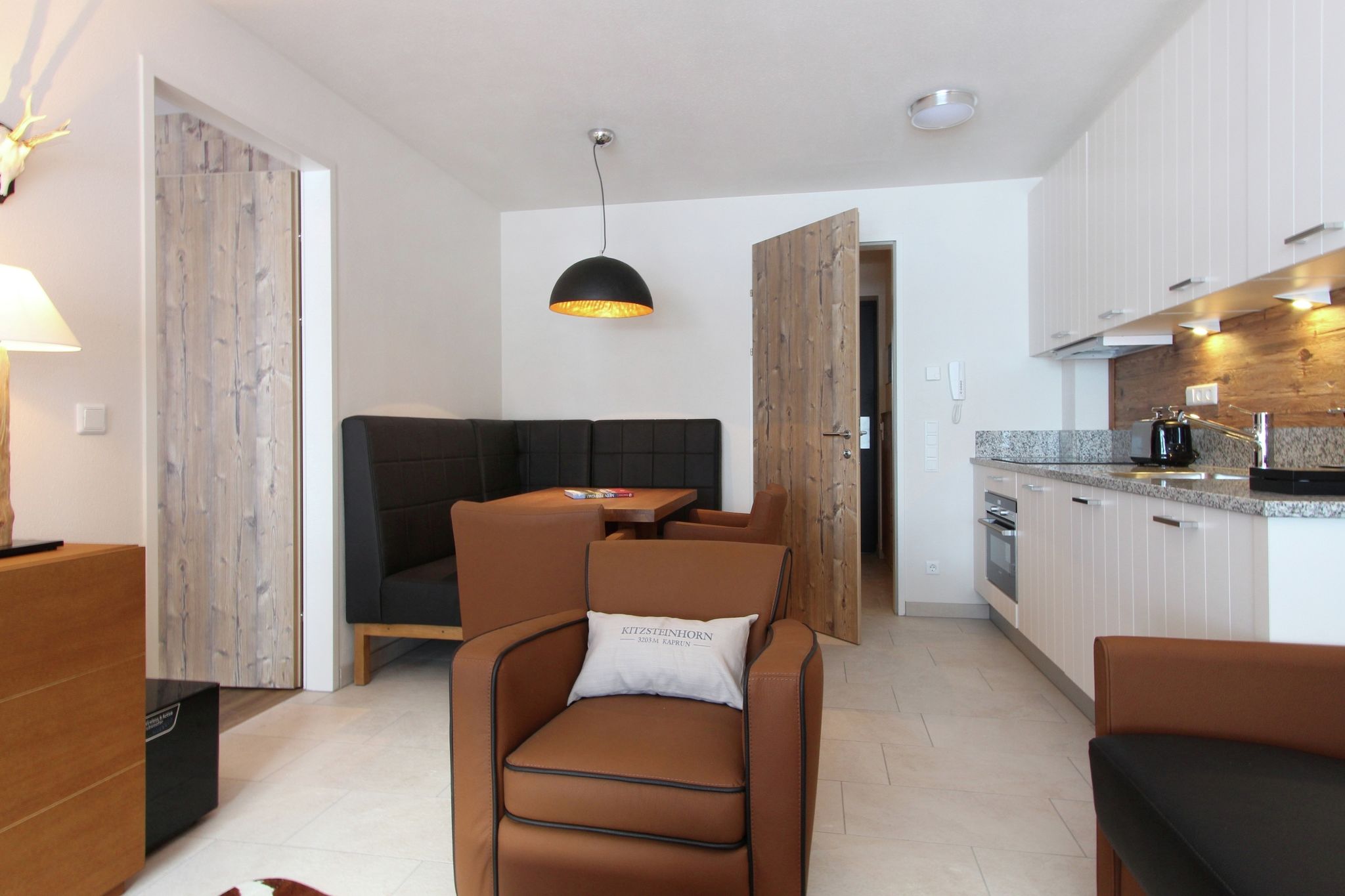 Luxe appartement in Kaprun met sauna en terras