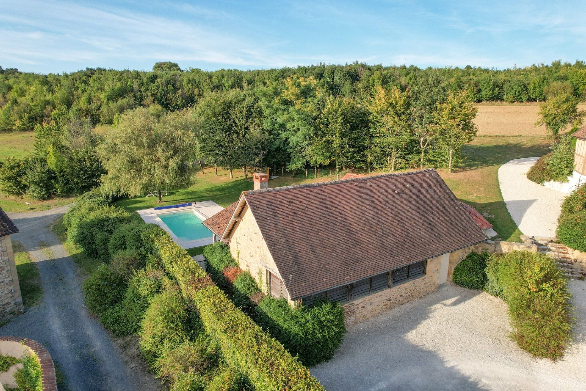 Cosy cottage in St. Medard D'excideuil with pool