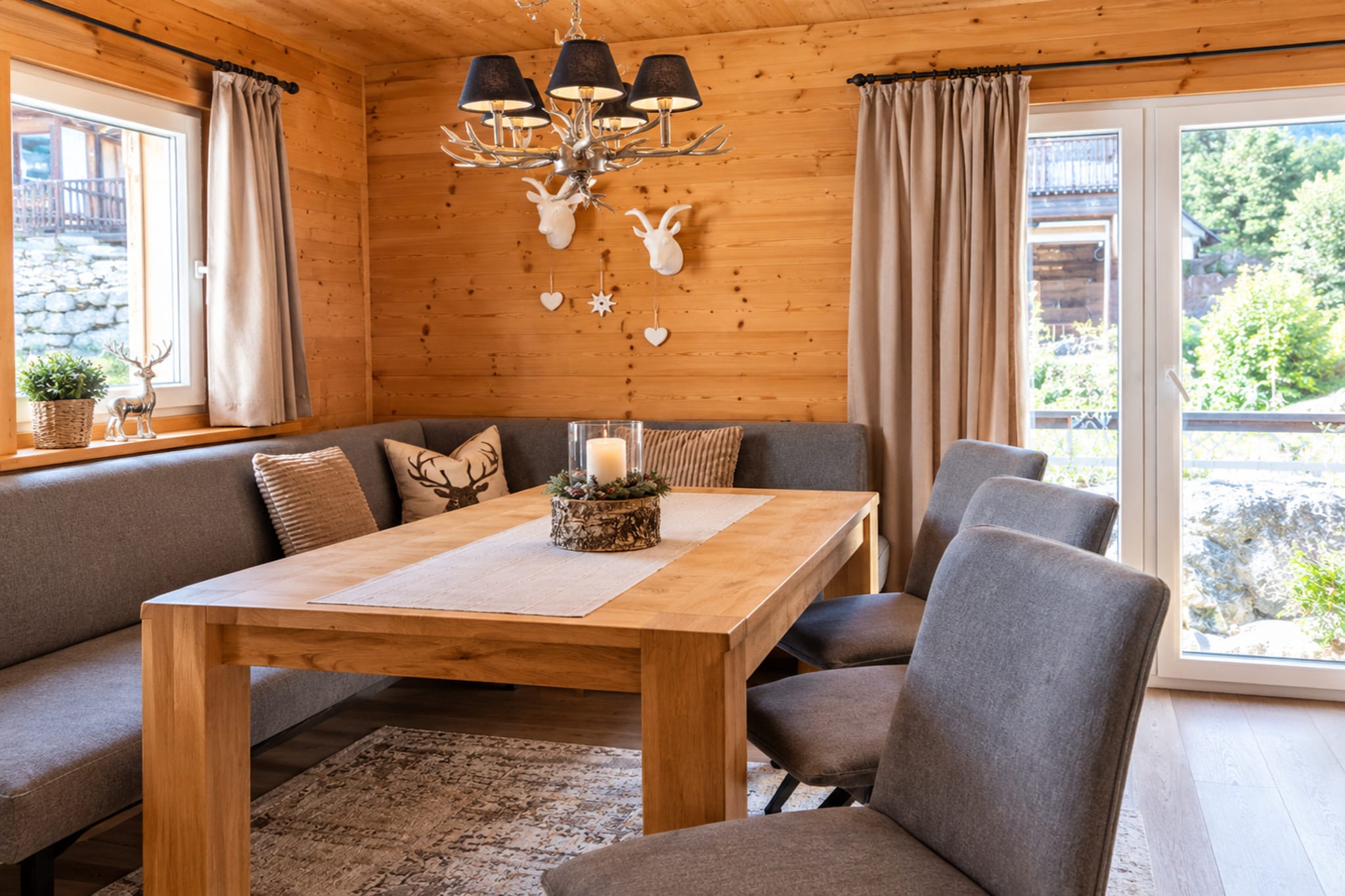 Chalet Hüttenzauber - Eetkamer