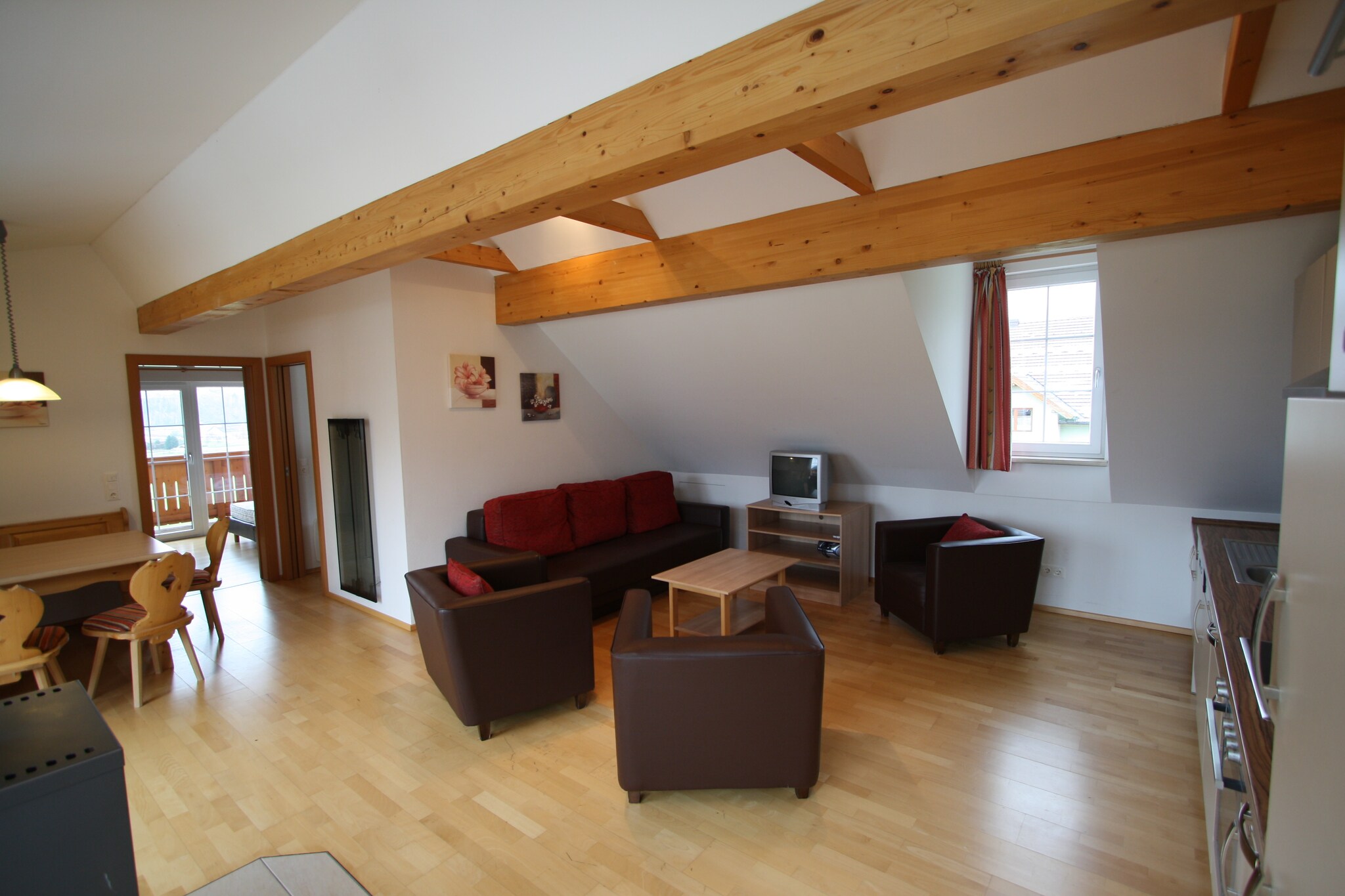 This apartment complex consists of 13 apartments. The apartment has a balcony, a covered parking garage and a nice location near the center. For the winter sports enthusiast, this is an ideal apartment, near the elevator to the Aineck / Katschberg ski area.
 
 The village of St. Margarethen is just a few minutes walk away and the ski school and lift to Katschberg are around the corner. In the summer, this centrally located area offers many walking possibilities and (active) cyclists. Lungau nature reserve has many cycling routes and various mountain lakes can be reached within half an hour.
 
 Below the complex is a covered parking garage. This apartment is located on the second floor of the complex and has its own covered parking space. The living room is spacious and equipped with a wood-burning stove, a TV and a dining area. There is also a fully equipped kitchen with a dishwasher and oven, among other things. You can use the ski boot warmers in the ski storage room.

You also have access to a furnished roof terrace with a beautiful view.

About Belvilla

When you stay in a Belvilla home, you can rest assured of a unique holiday home in ideal surroundings at an attractive price. The portfolio of accommodations consists of more than 40,000-holiday homes in 20 European countries. Interested in a weekend getaway, a summer or winter sports holiday or simply a short break? Do you prefer the coast, the countryside or the mountains? Whatever your preference, there is a Belvilla home to meet your needs, from a cosy gîte for two to a castle big enough for the entire family, from an apartment in the heart of Rome to a cabin in the middle of nowhere, from a simple tree house to a luxury dream villa and from close to home to the other side of Europe.

A Belvilla home gives you the freedom to enjoy breakfast in your pyjamas or continue a good conversation into the morning hours without having to worry about the bar's closing time. Prepare gourmet meals with fresh local ingredients in your own kitchen and take advantage of having your own swimming pool to do as many cannonballs as you want! In other words, you can enjoy complete privacy in your home away from home.