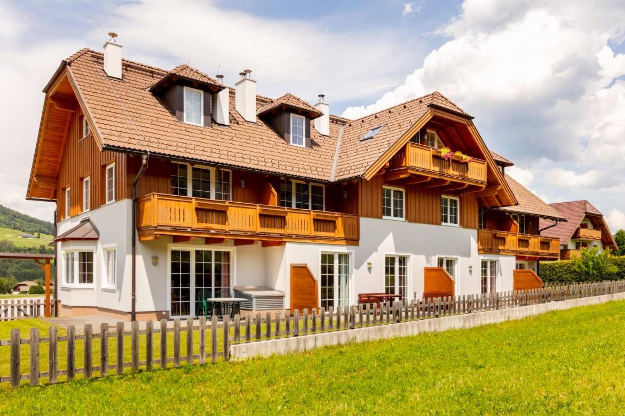 Top 13-Außenbereich Sommer