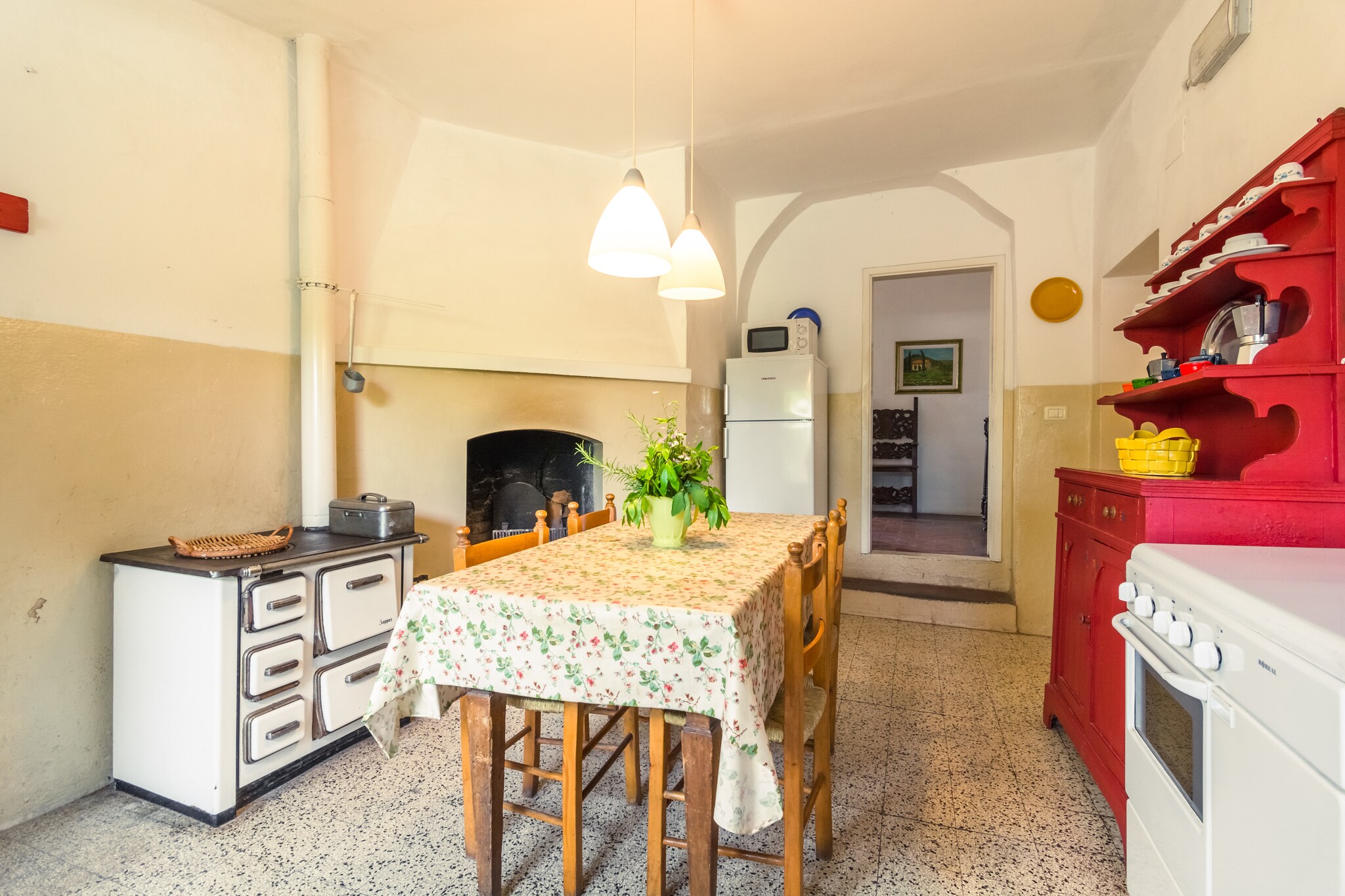 Italian Stay: Bacchereto Wine Country