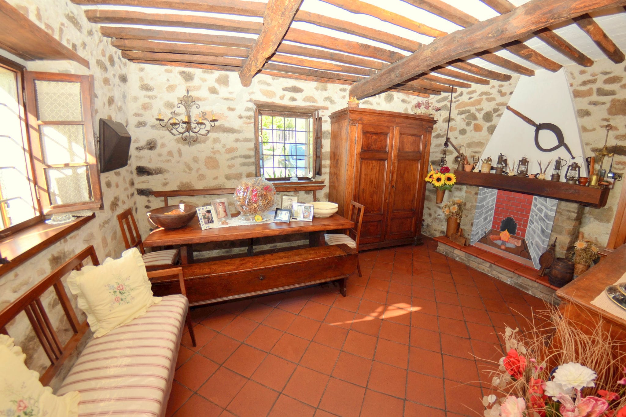 Charmantes Cottage mit Swimmingpool in Petrognano