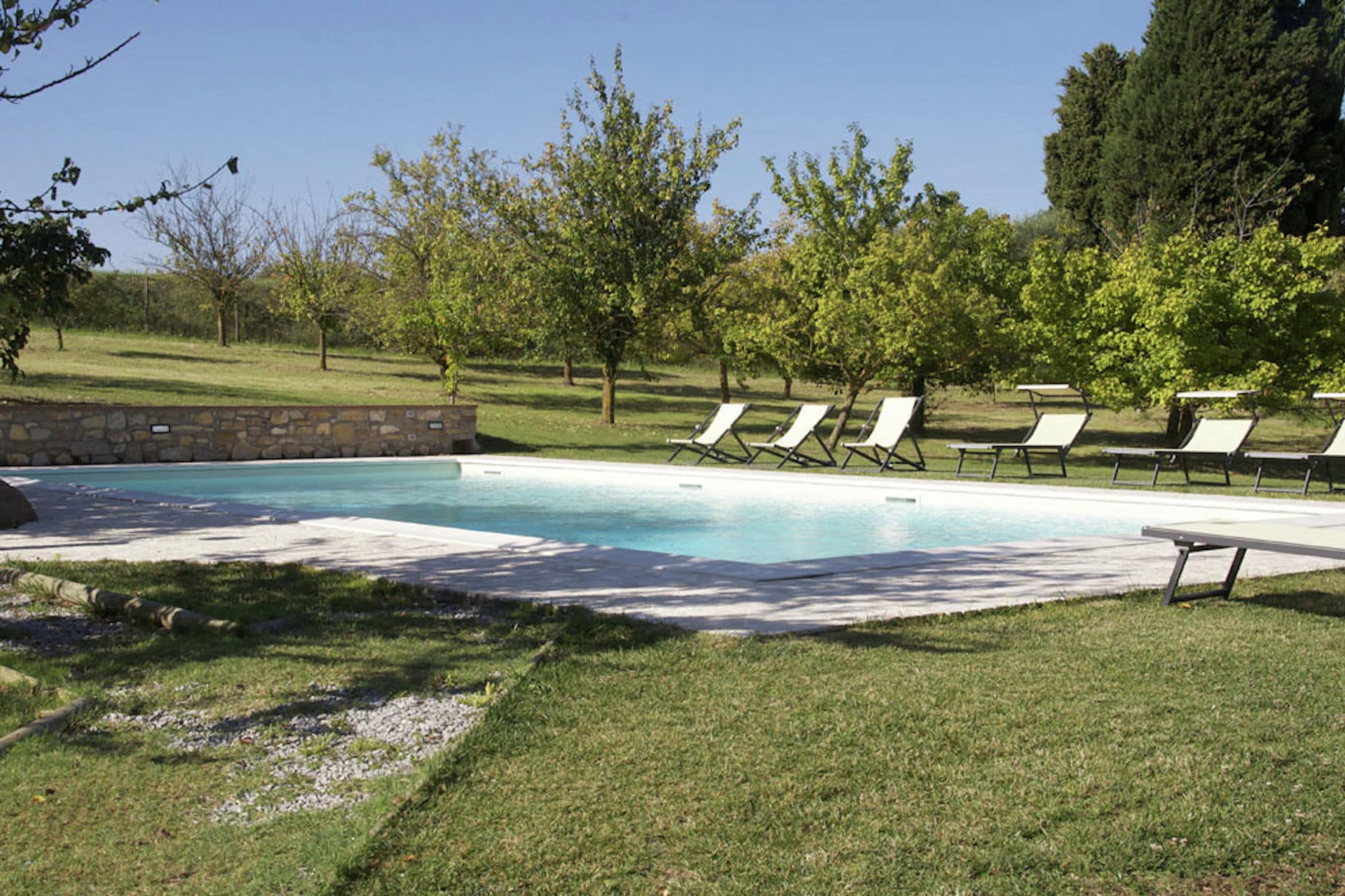 Élégante villa à Rapolano Terme, Italie, avec piscine privée
