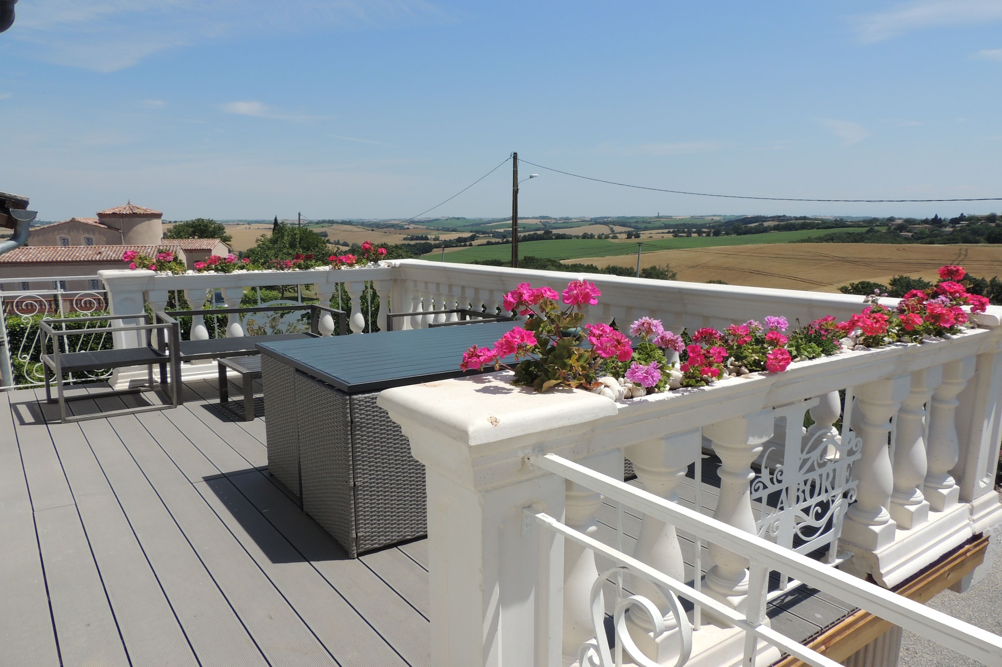 Villa with heated swimming pool and spectacular view in diverse surroundings