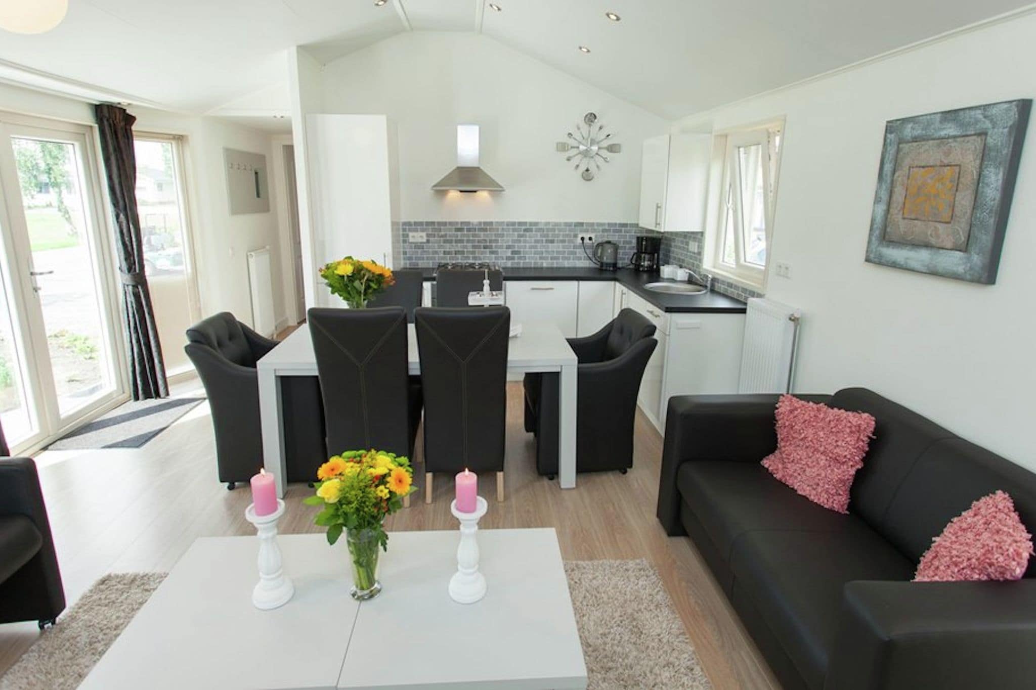 Comfortable chalet located in the polder 15 km. from Alkmaar