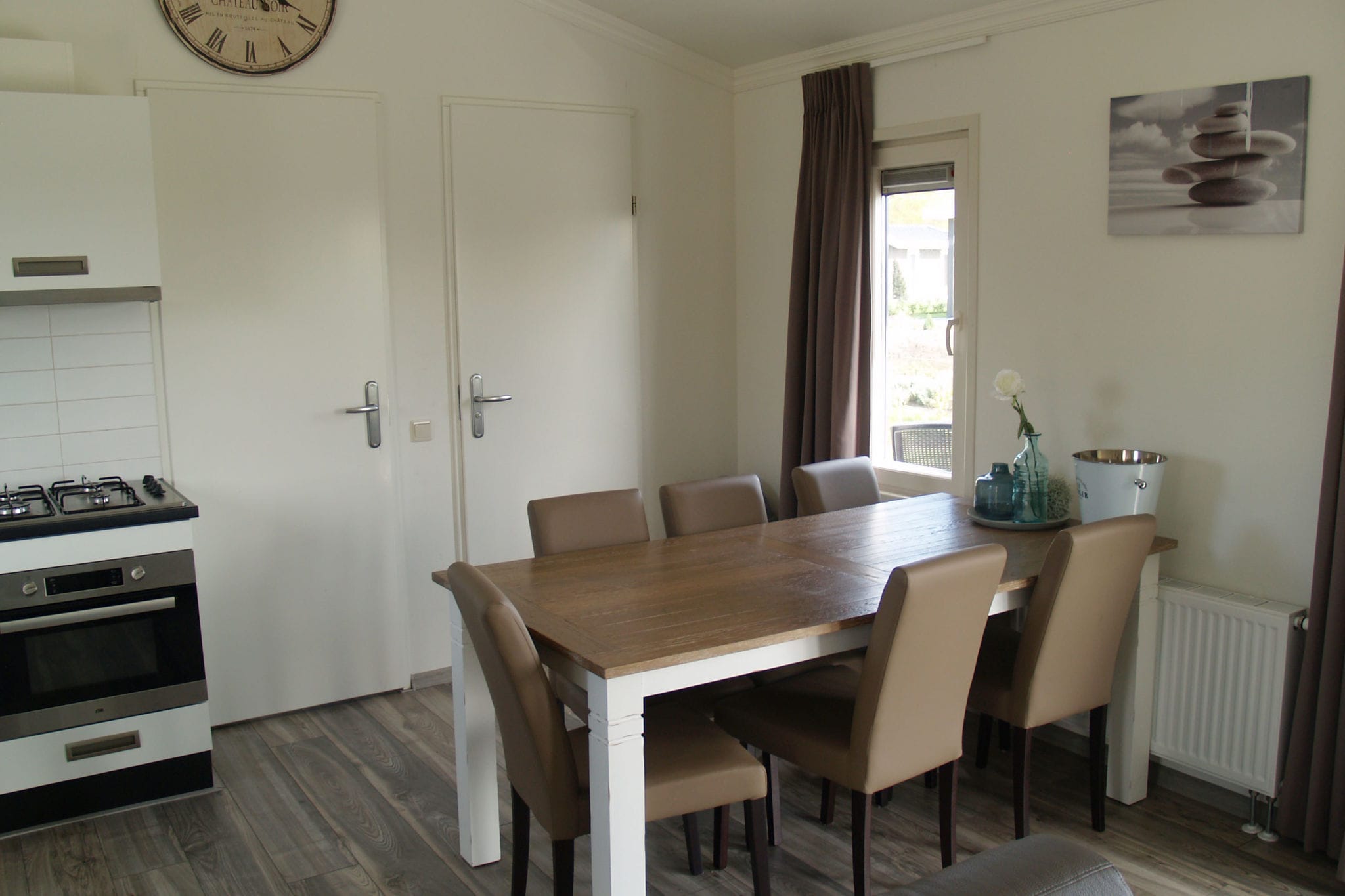 Comfortable chalet located in the polder 15 km. from Alkmaar