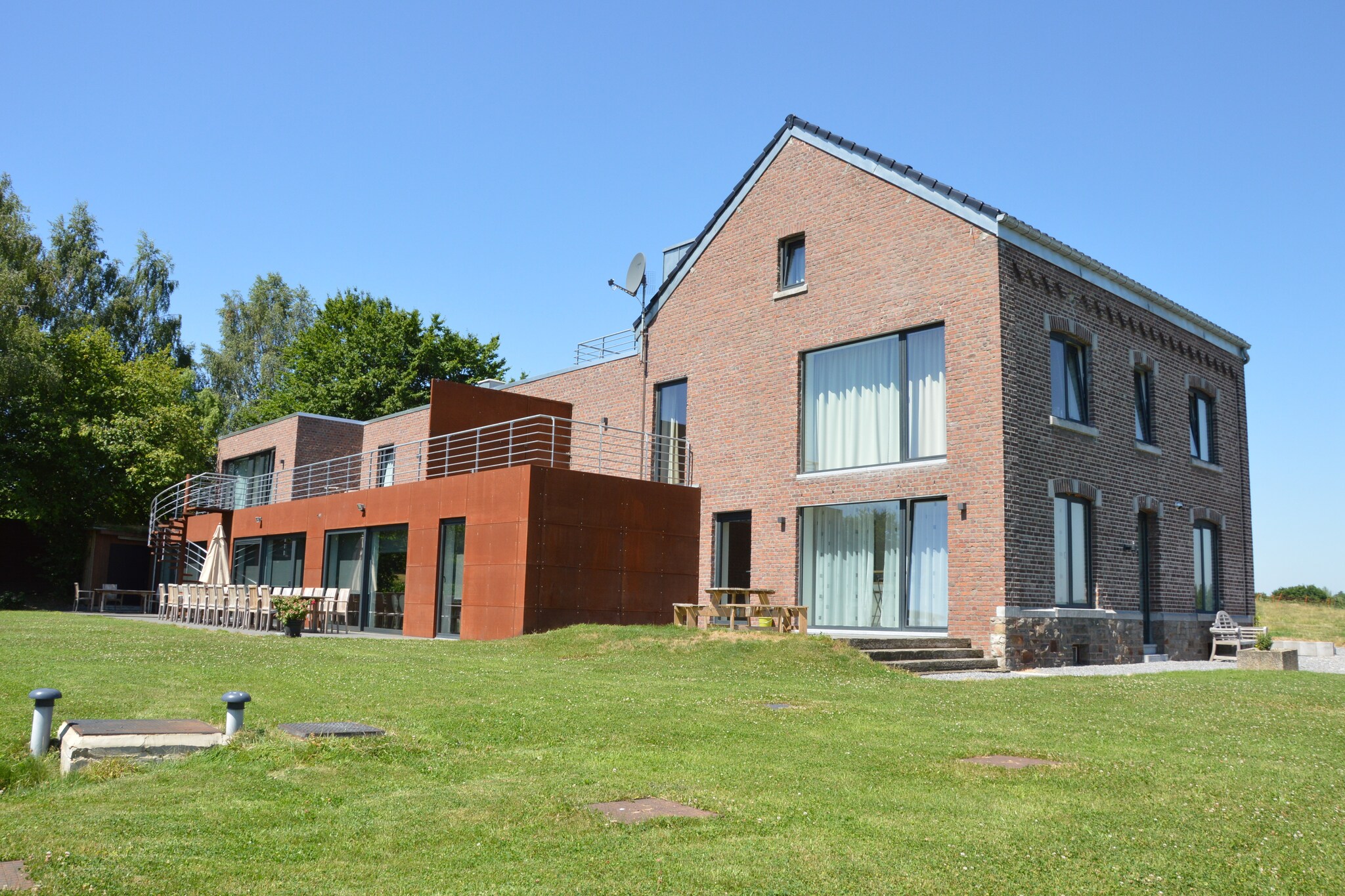 Vakantiehuis Plombieres max. 45 personen 17 slaapkamers #2