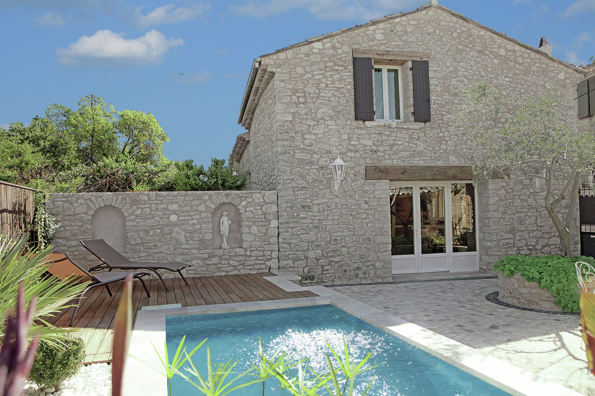 Luxuriöse Villa in Aix-en-Provence mit Whirpool