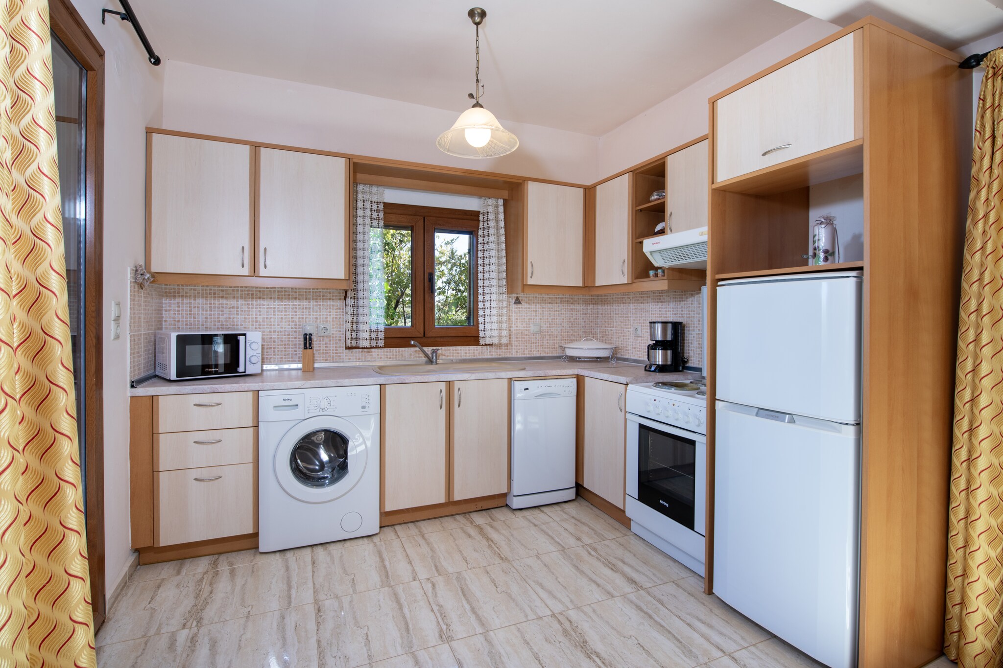 Villa in Crete near Rethymno Beach