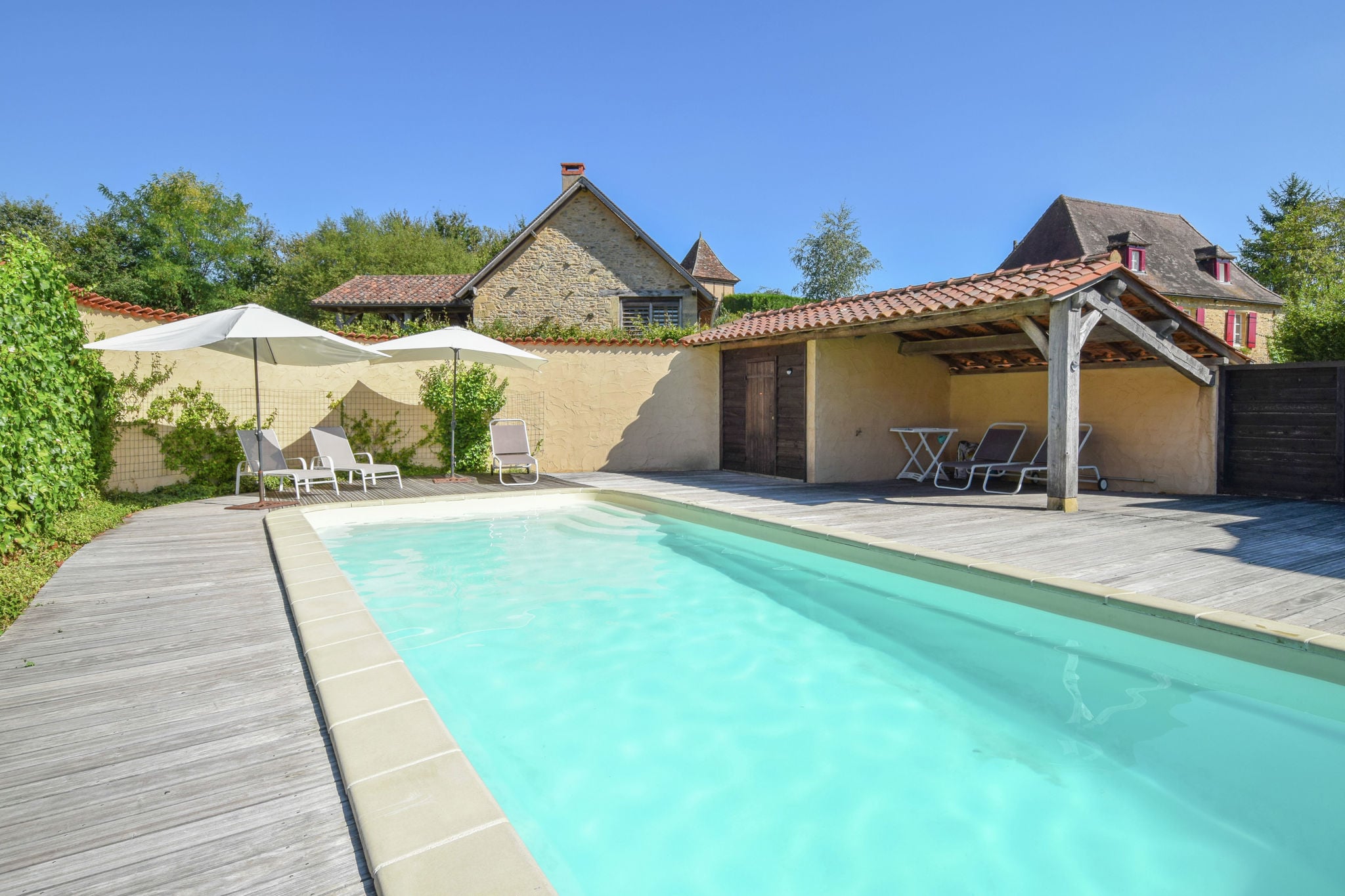Luxe villa met verwarmd privé zwembad en mooi uitzicht.