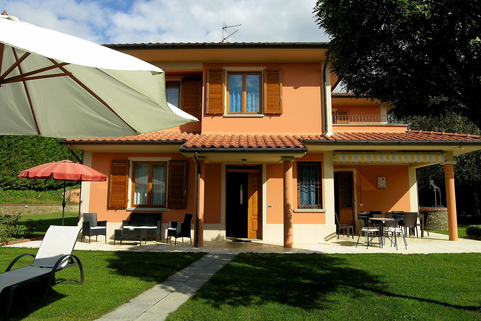 Gemütliche Villa in den Hügeln der Toskana gelegen