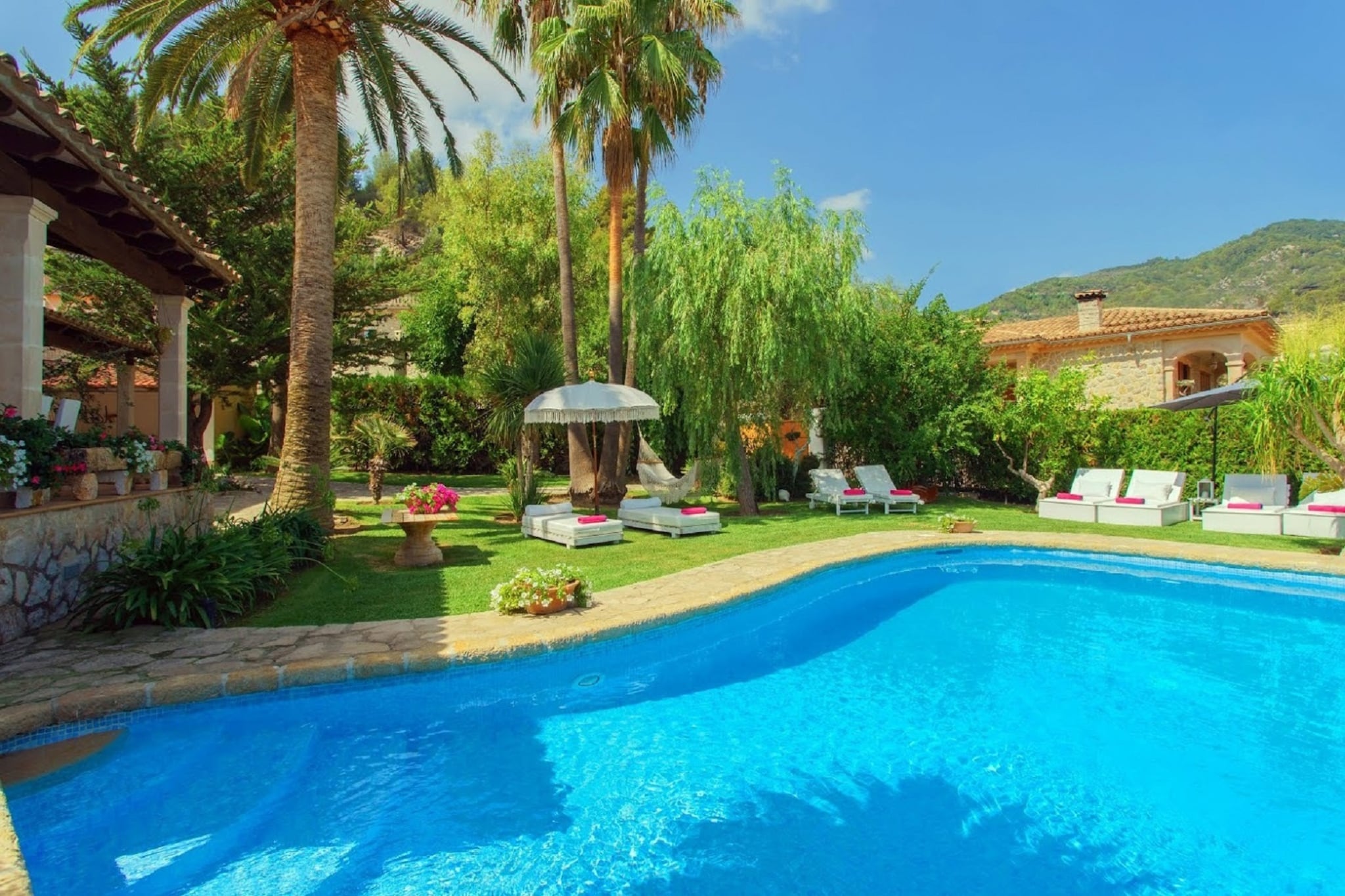 Rustic House in Mancor with Pool