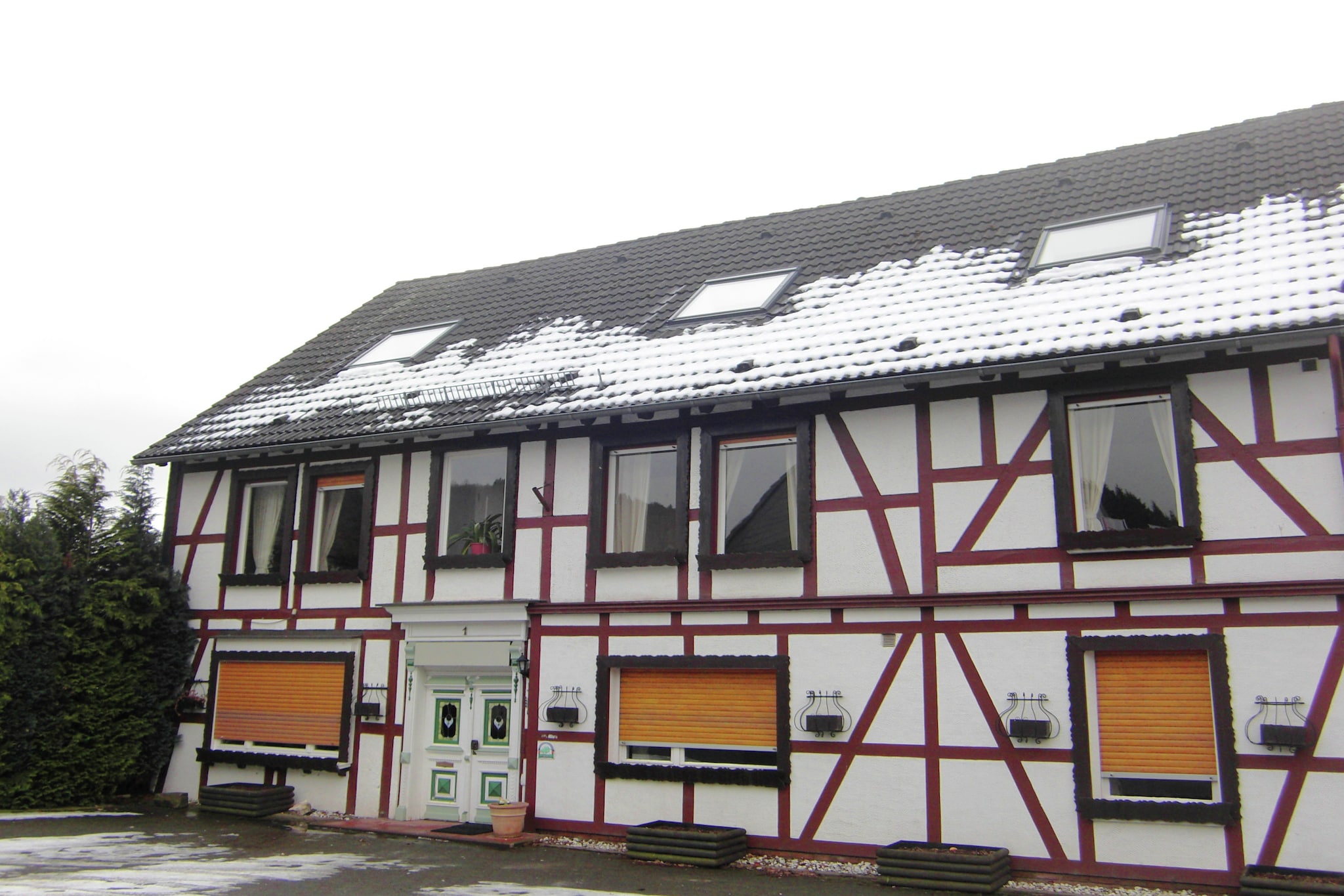Gruppenhaus am Bach-Exterieur winter
