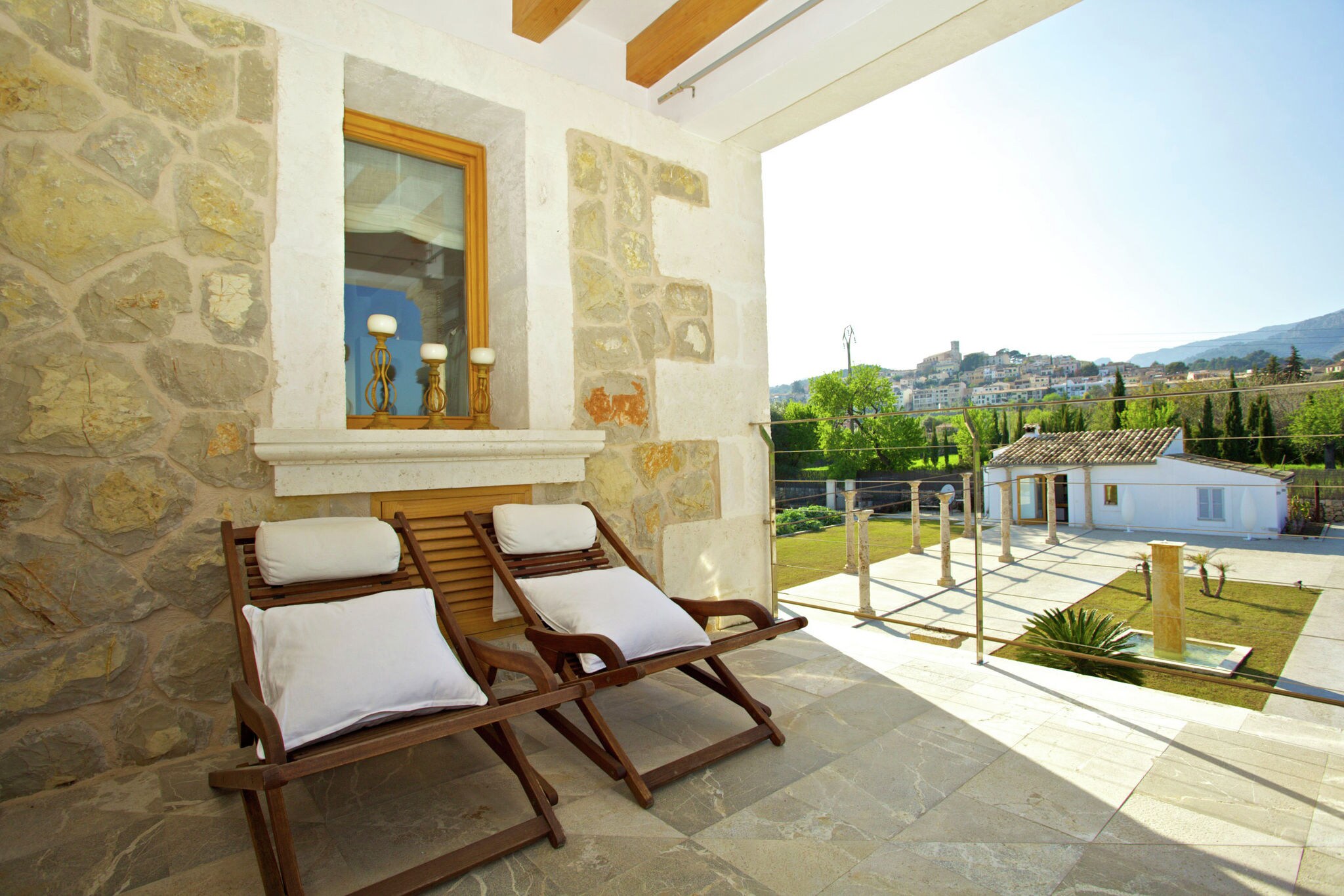 Mooi huis in Selva, Mallorca met privézwembad en bubbelbad