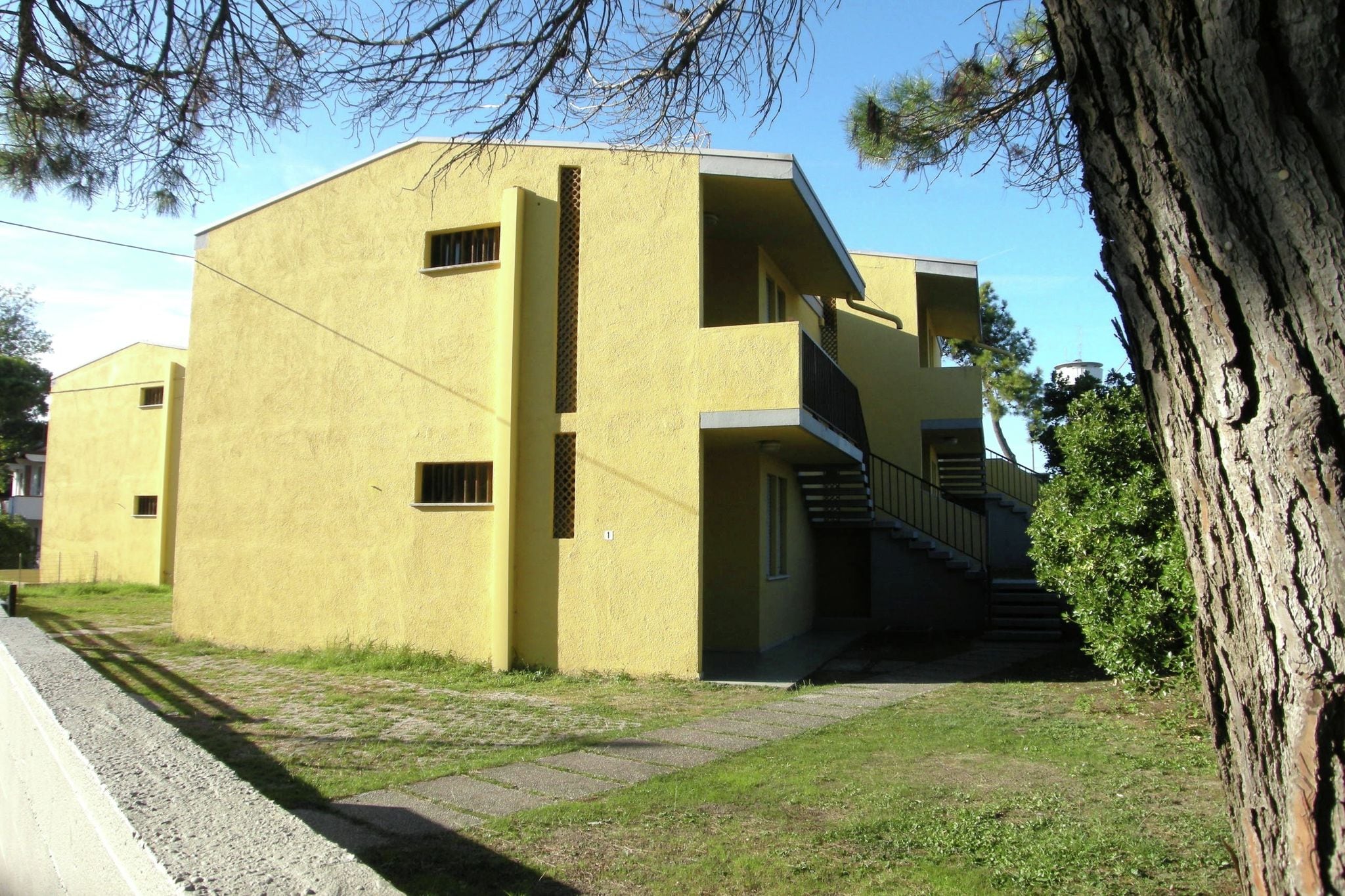 Spacious Apartment in Rosolina Mare near Sea