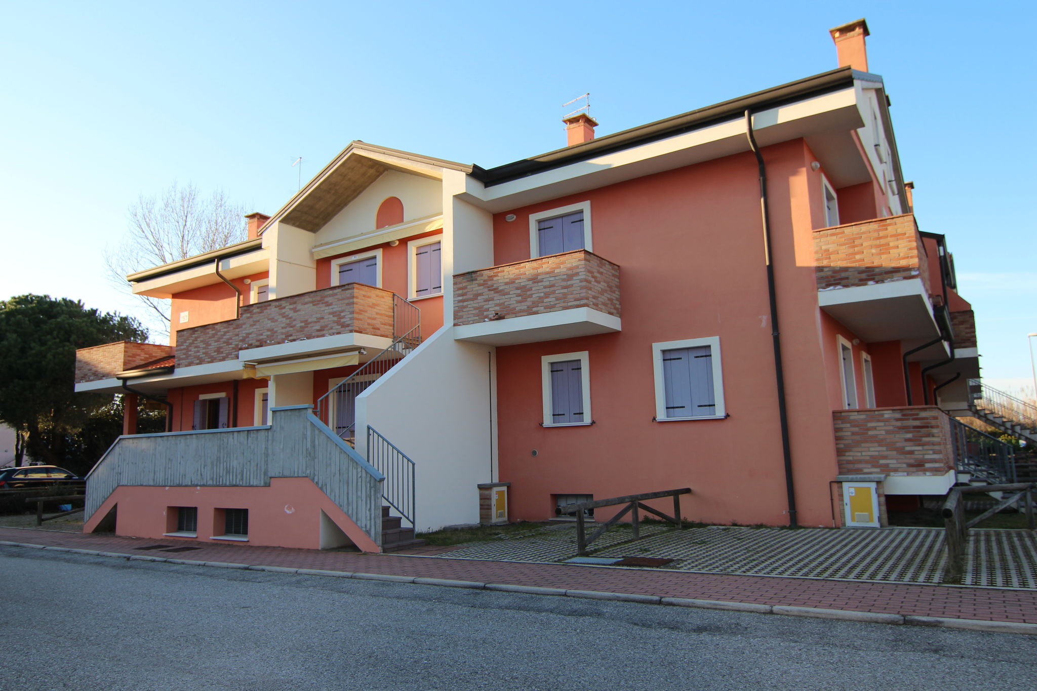 Appartement confortable avec piscine situé à Rosolina Mare
