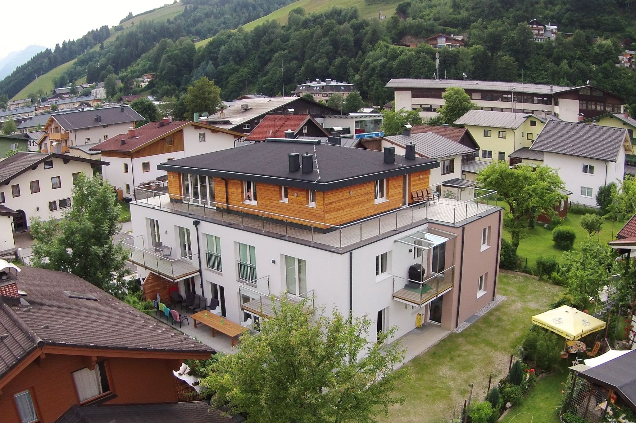 Villa spacieuse près du domaine skiable à Zell am See
