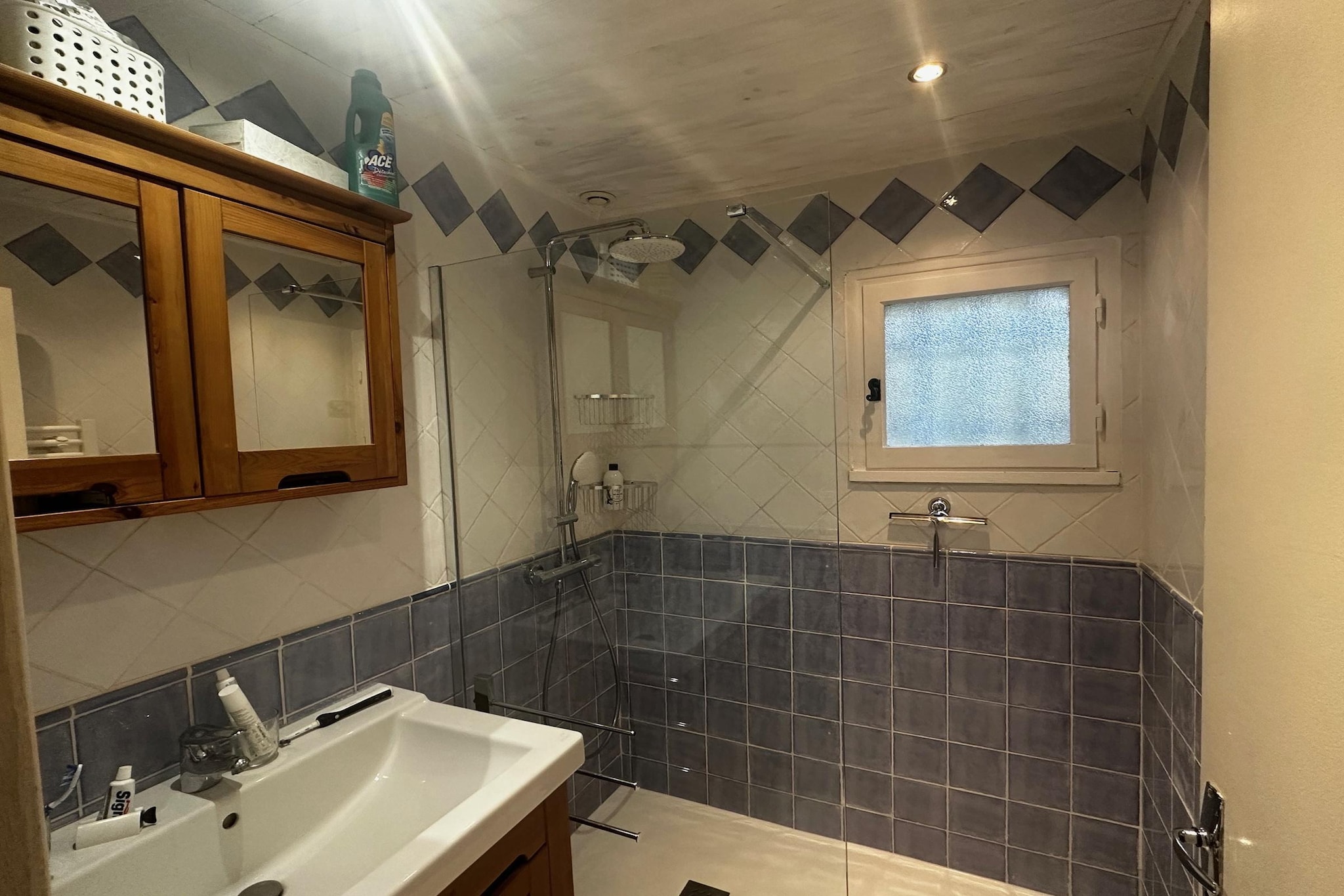 Les Lauriers-Roses-Badkamer