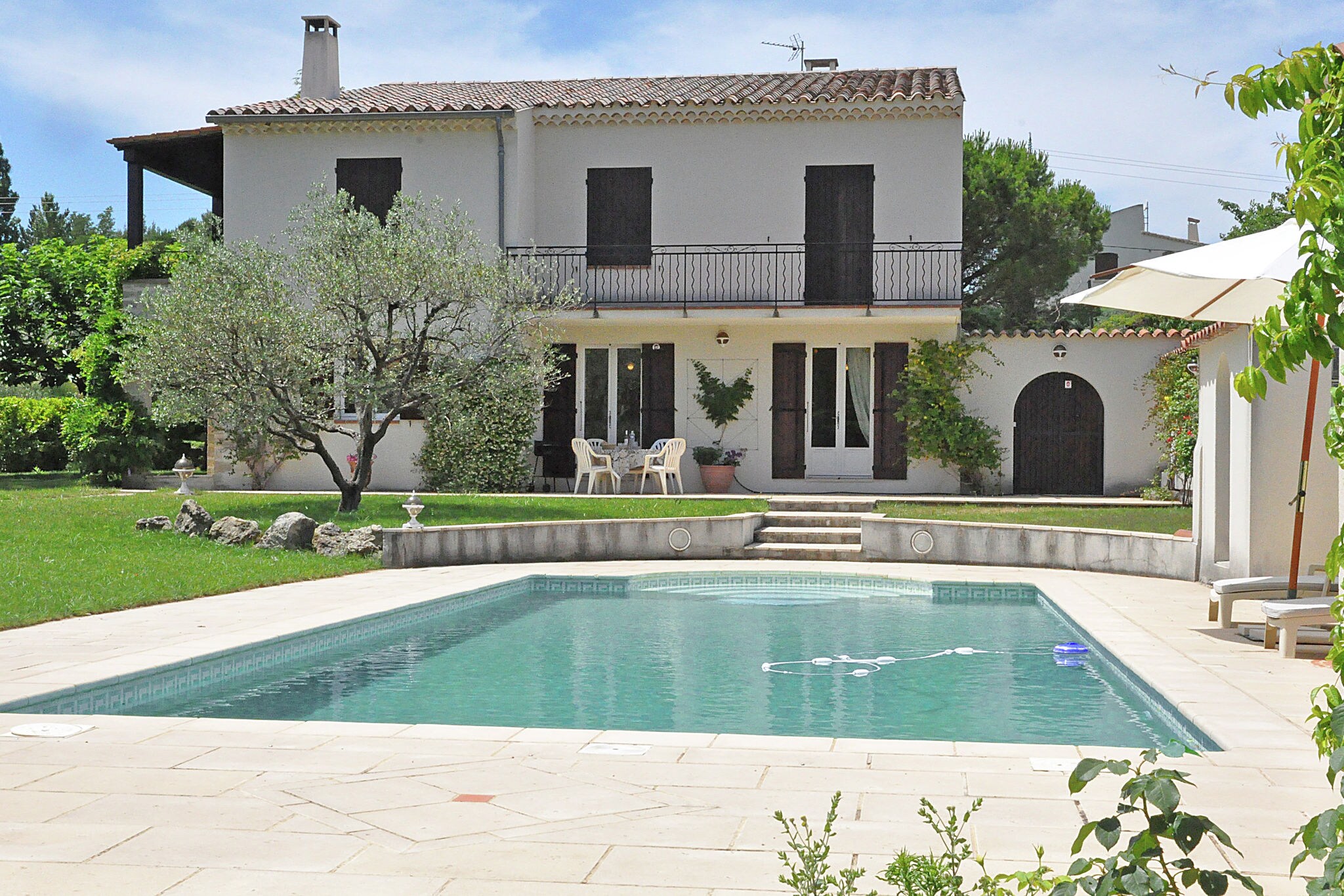 Superbe villa avec piscine à Mirabel-aux-Baronnies