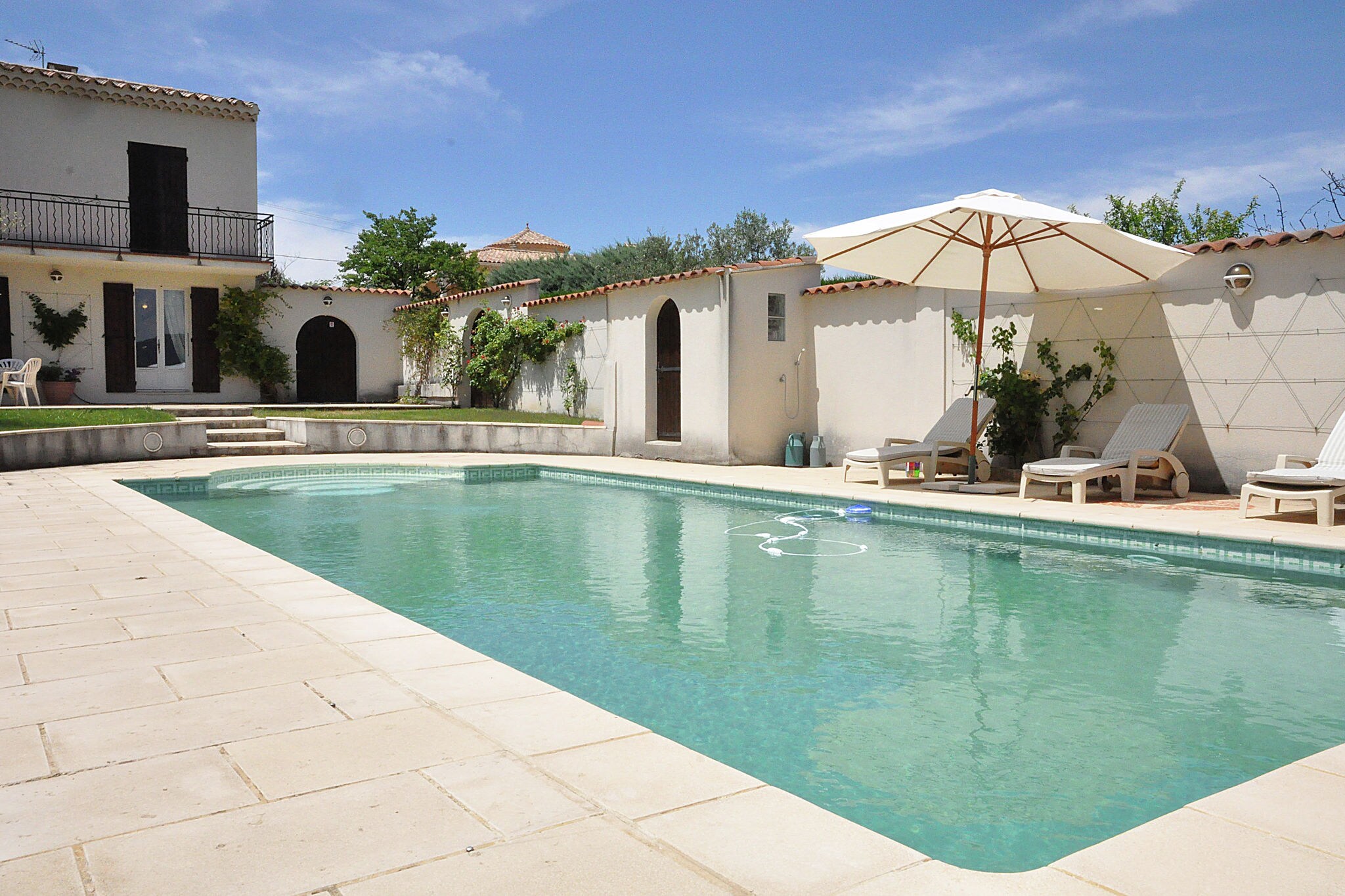 Villa met privézwembad, grote tuin en prachtig uitzicht op de Mont Ventoux