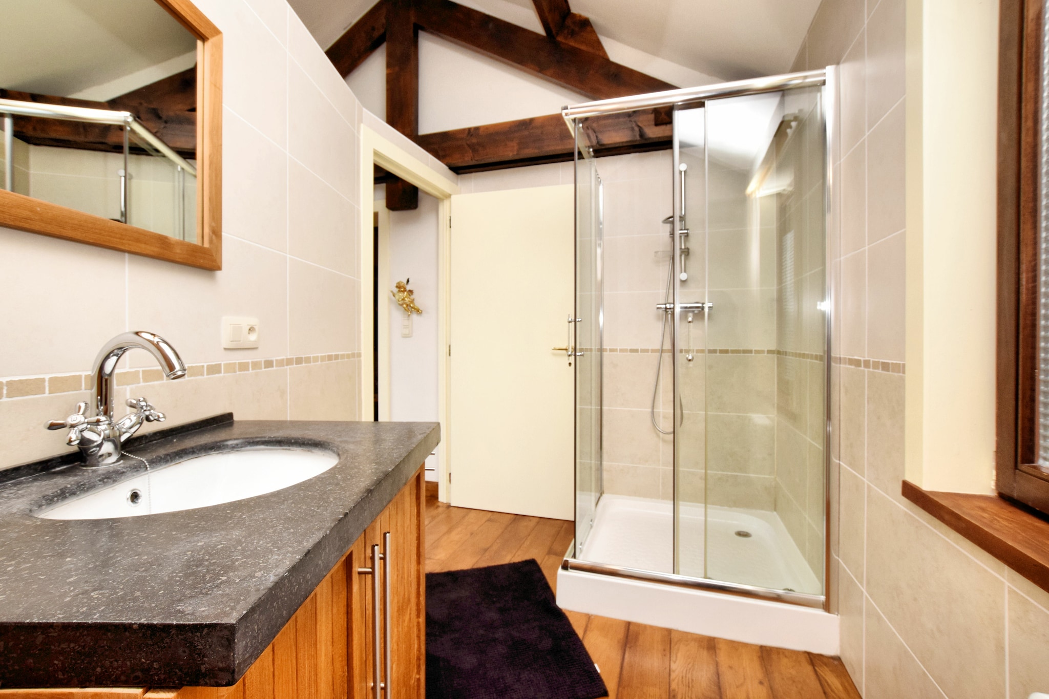 Vakantiehuis Beauraing (dion) max. 10 personen 2 huisdieren 5 slaapkamers sauna #32