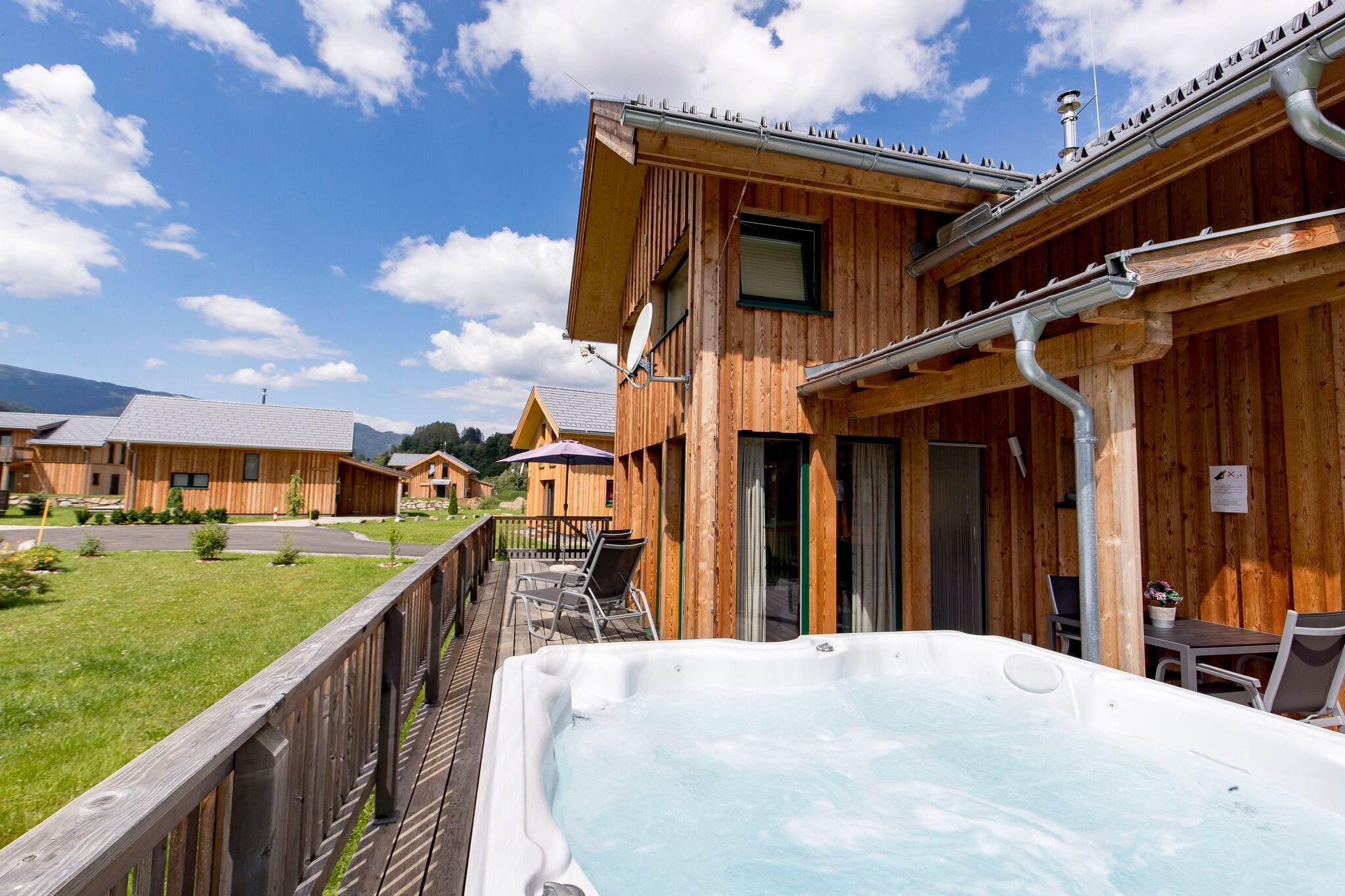 Luxurious Chalet in Murau with outside bubble bath
