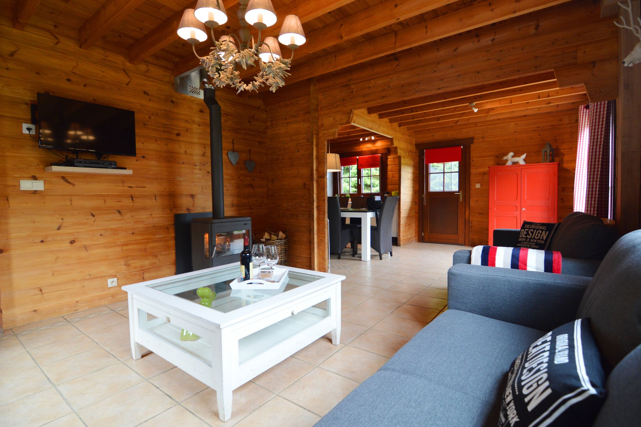 Charming chalet in Waimes with private sauna and jacuzzi