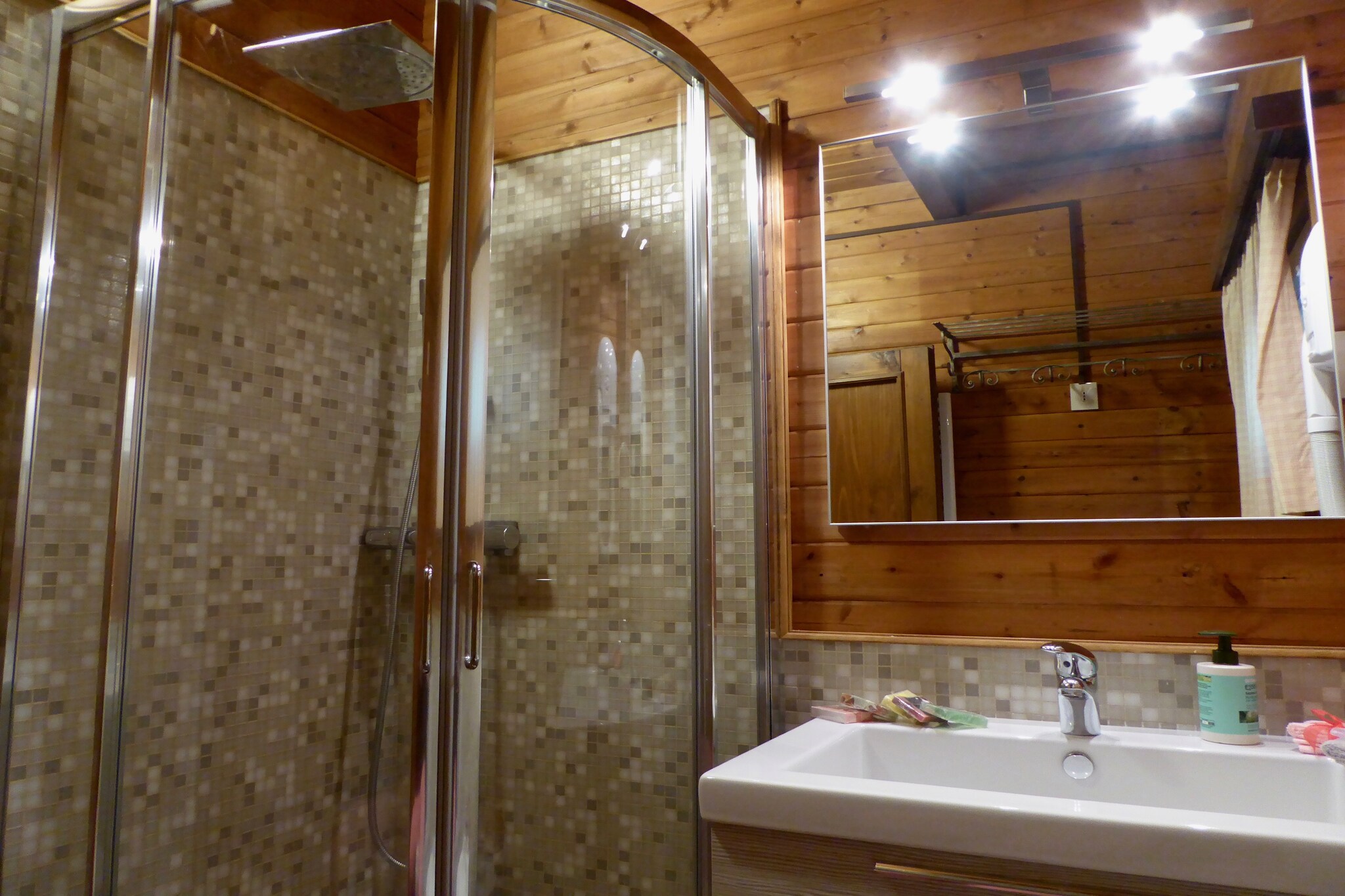 Chalet Appennino-Badkamer