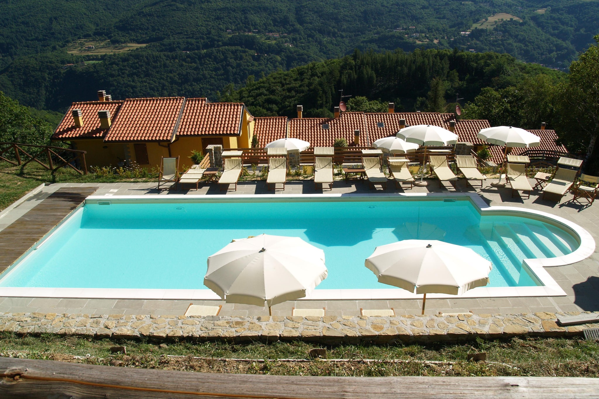 Chalet Appennino-Zwembad