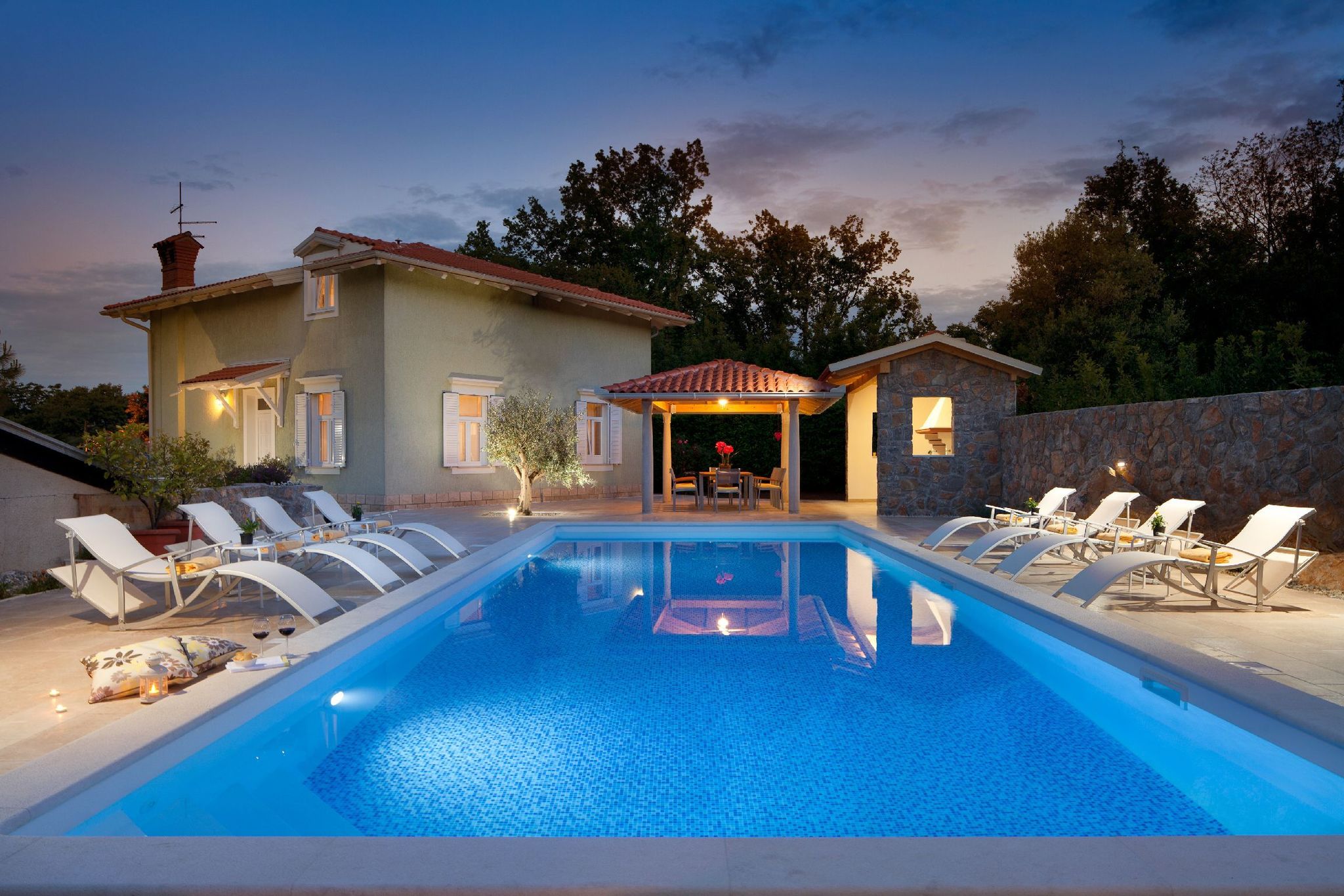 Villa paisible avec piscine à Lovran
