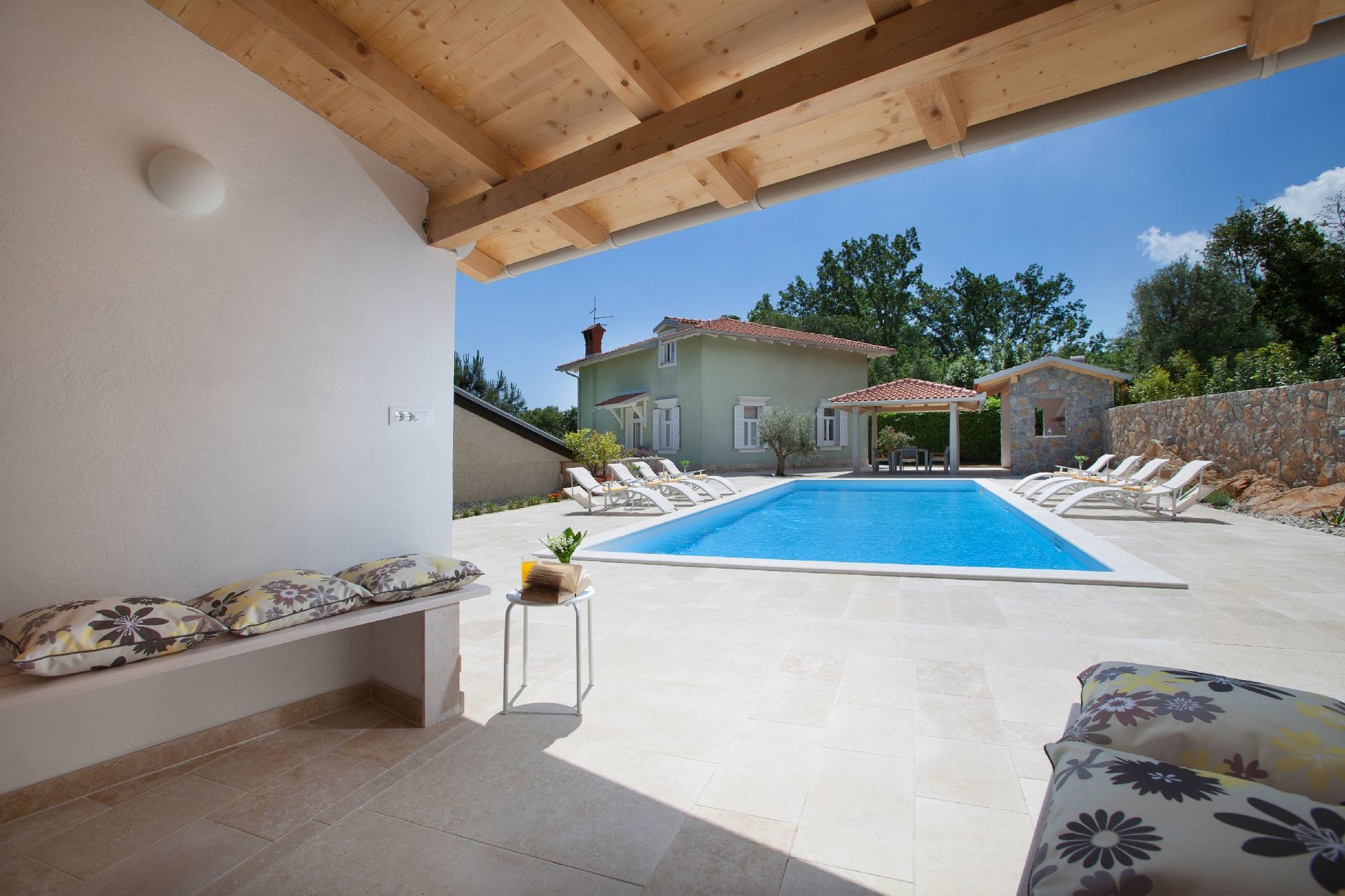 Peaceful Villa in Lovran with Swimming Pool