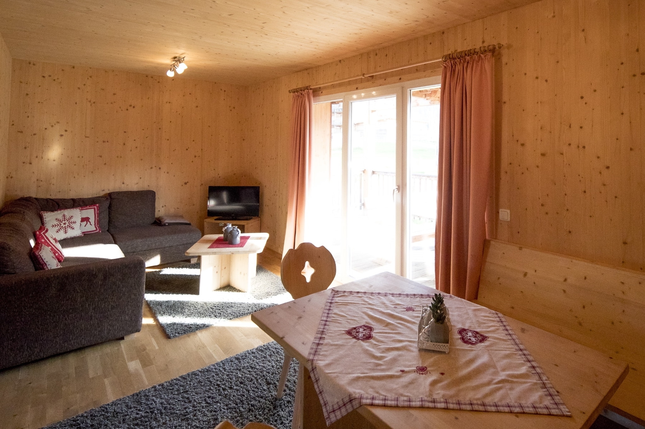 Nice chalet with infrared sauna