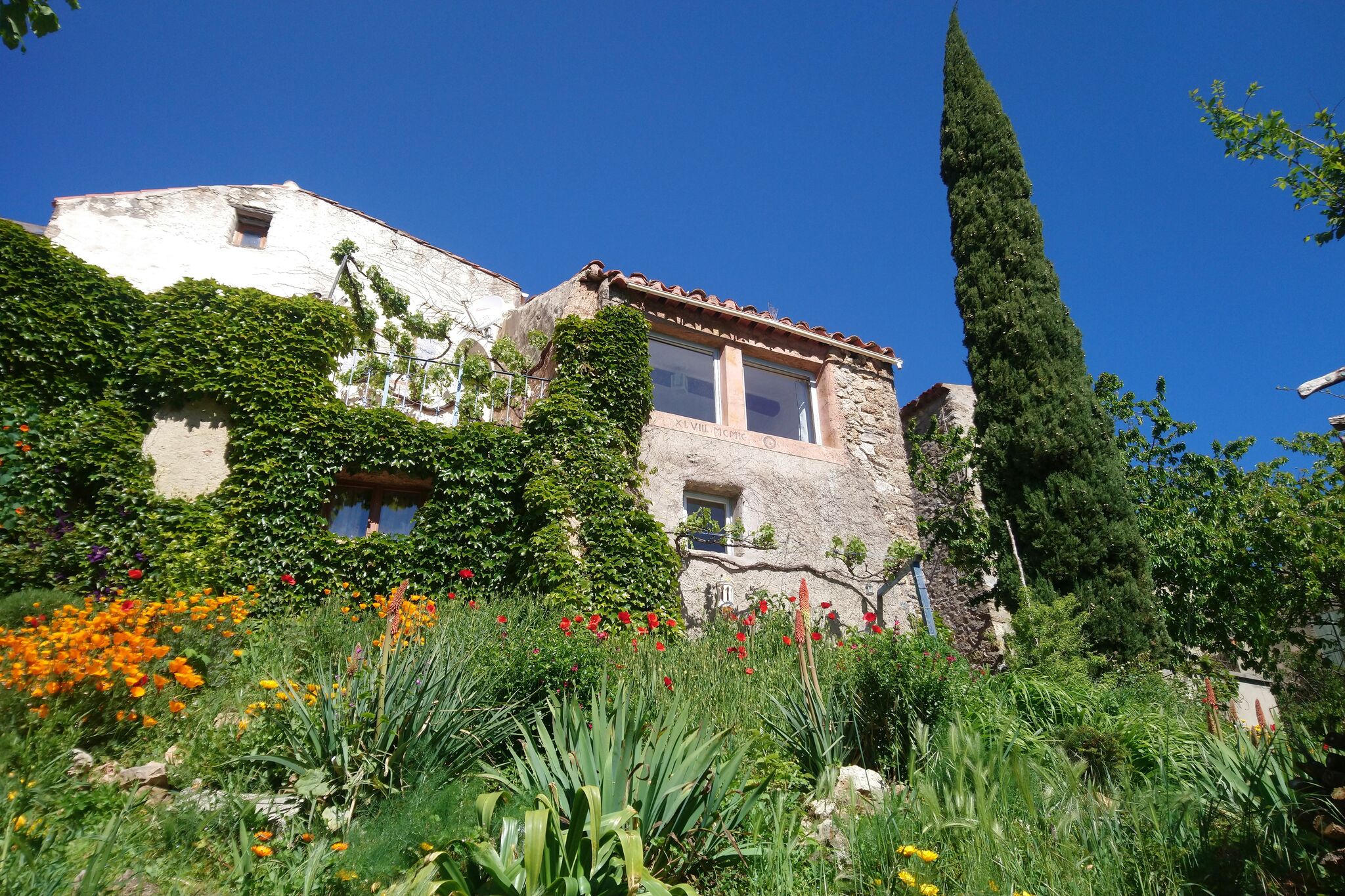 Picturesque Villa in Fenouillet with Garden