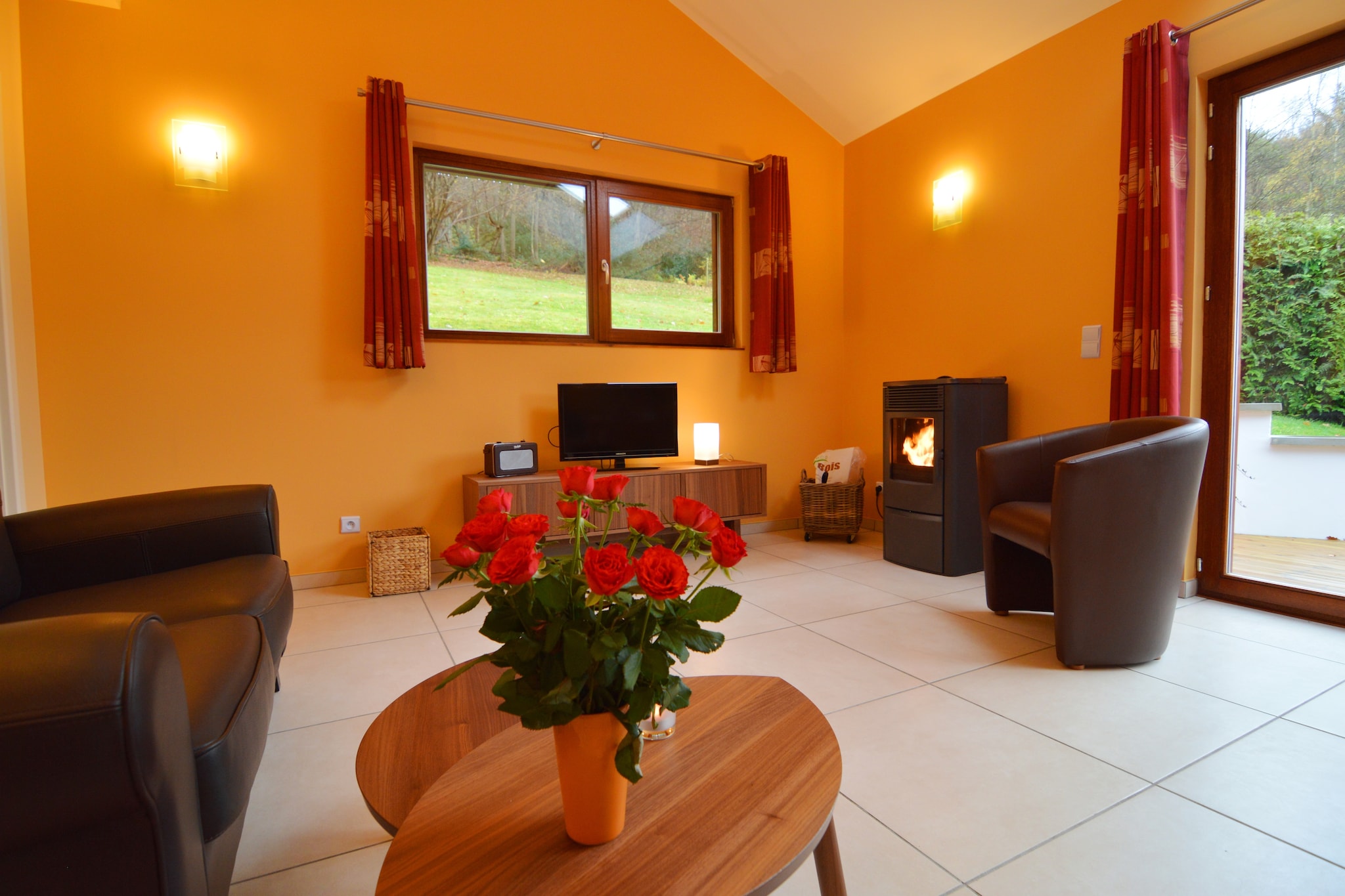 Le 51-Living room