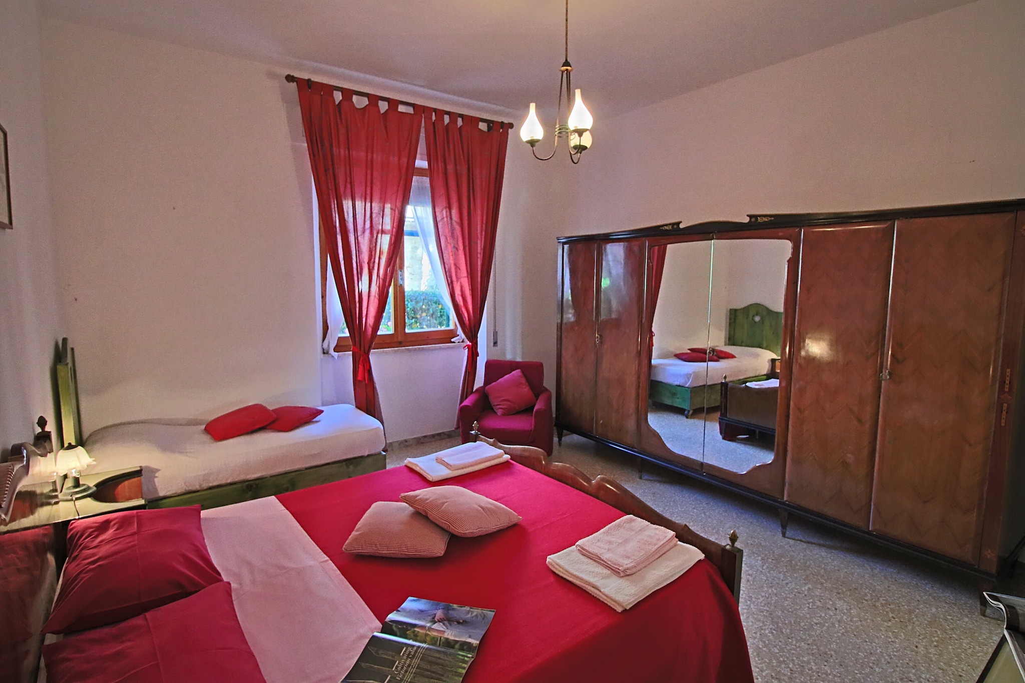 Villa Arianna-Schlafzimmer