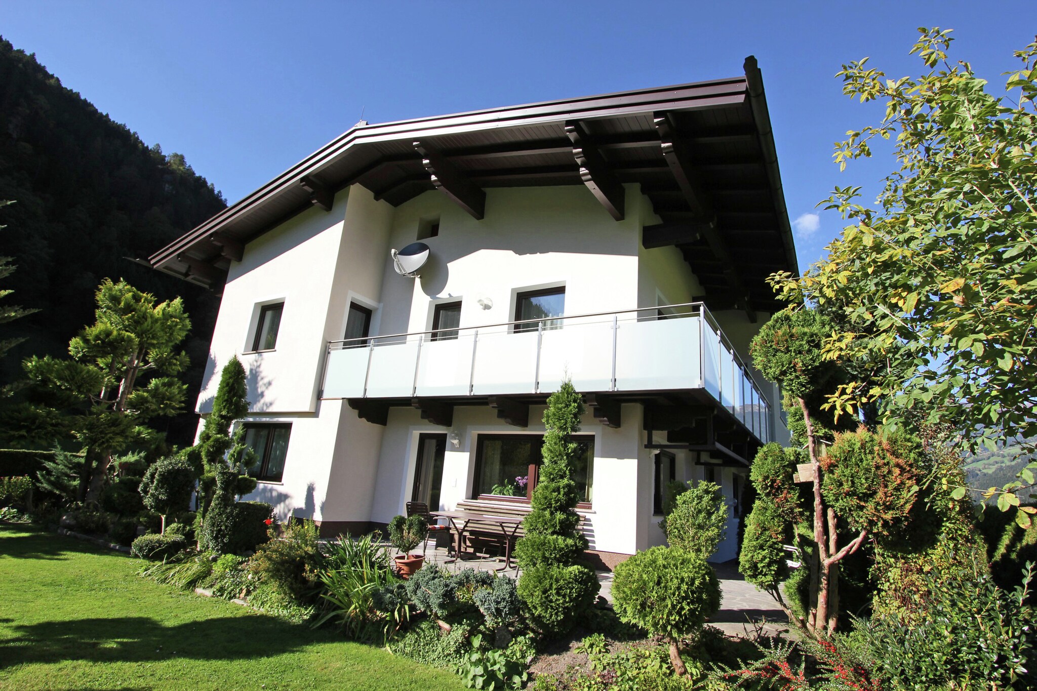 Apartment in Aschau near Zillertal Ski Lift